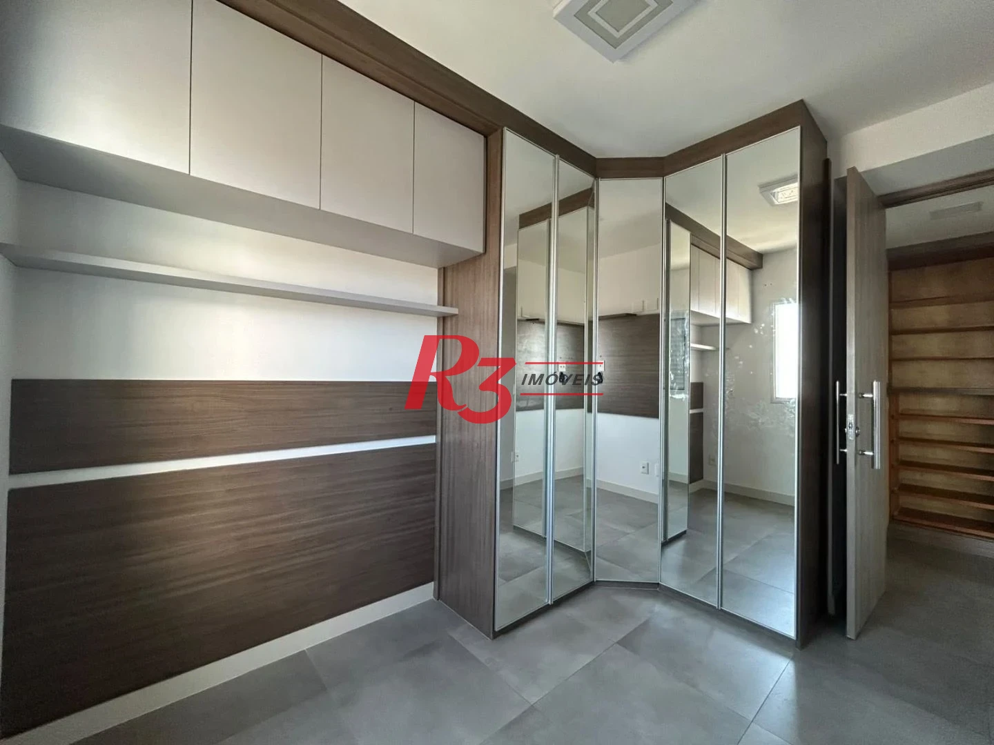 Apartamento com 1 dormitório à venda, 49 m² por R$ 650.000,00 - Ponta da Praia - Santos/SP