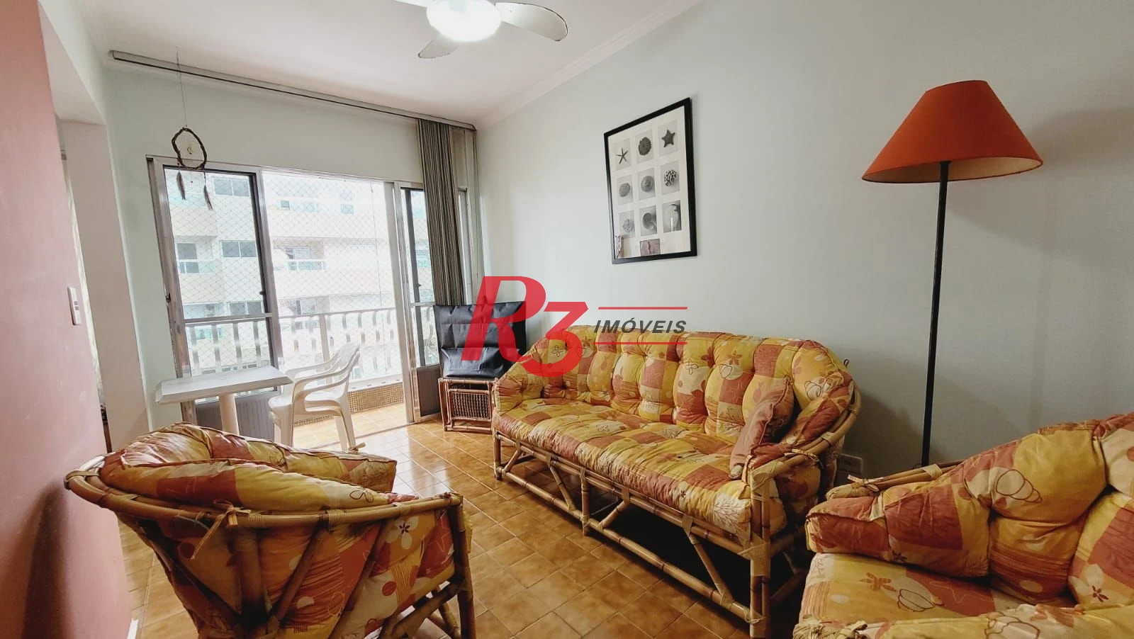 Apartamento com 2 dormitórios à venda, 97 m² por R$ 330.000,00 - Vila Assunção - Praia Grande/SP