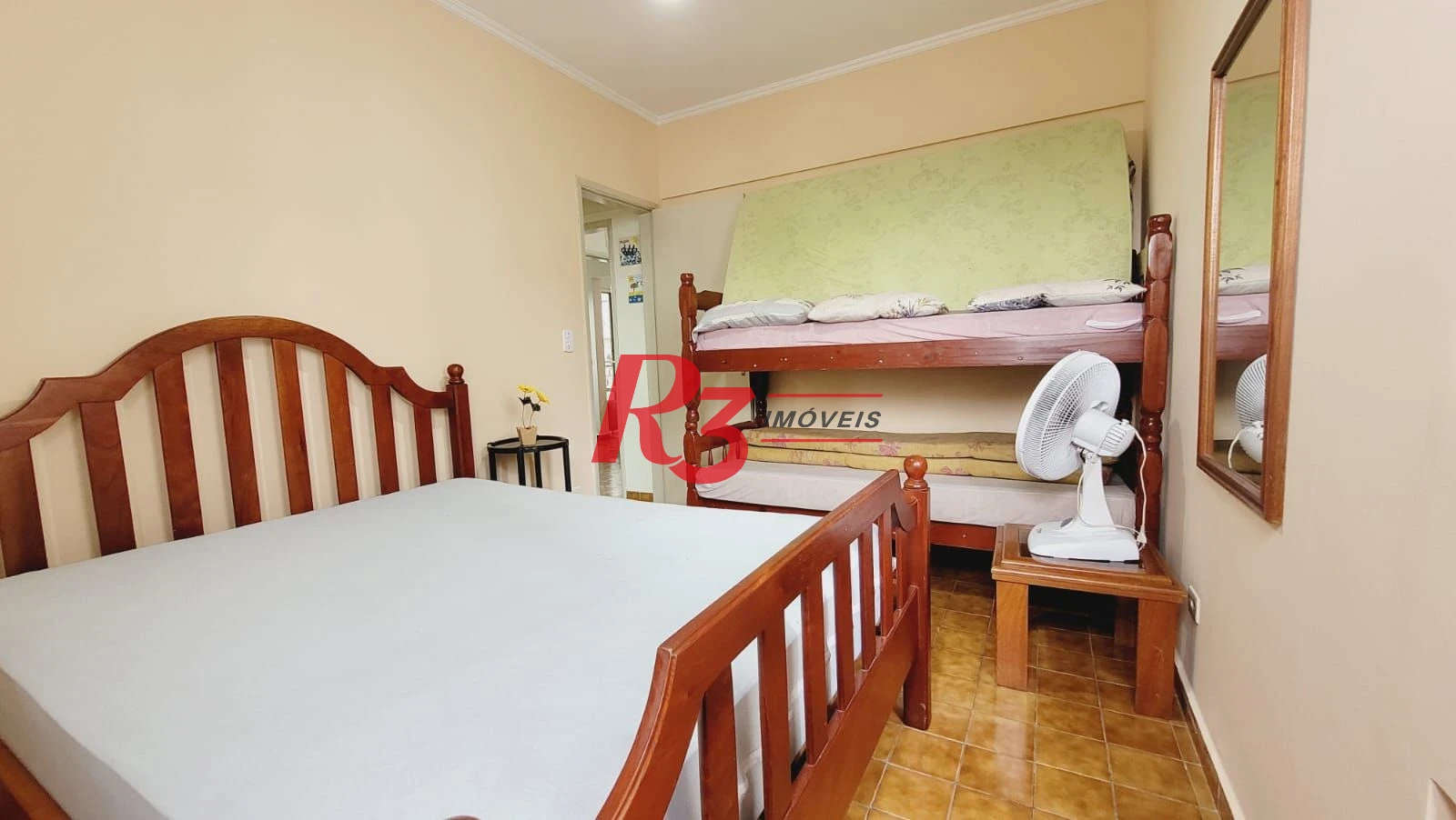 Apartamento com 2 dormitórios à venda, 97 m² por R$ 330.000,00 - Vila Assunção - Praia Grande/SP
