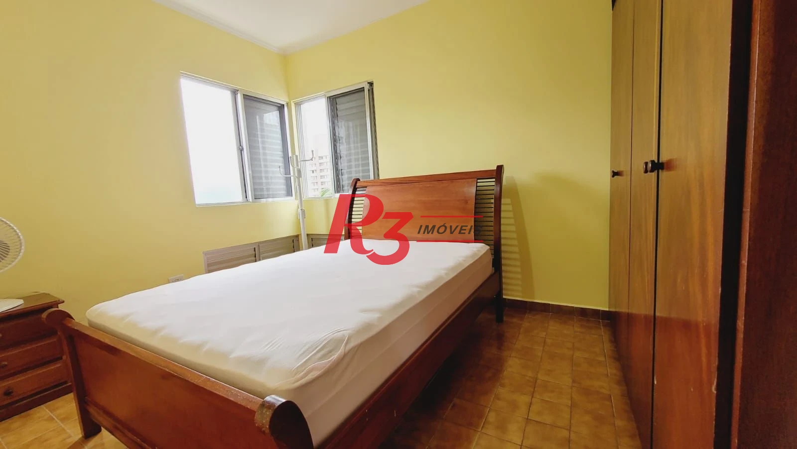 Apartamento com 2 dormitórios à venda, 97 m² por R$ 330.000,00 - Vila Assunção - Praia Grande/SP