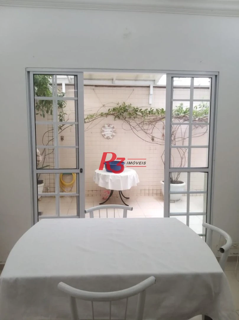 Sobrado com 4 dormitórios à venda, 180 m² por R$ 1.580.000,00 - Boqueirão - Santos/SP