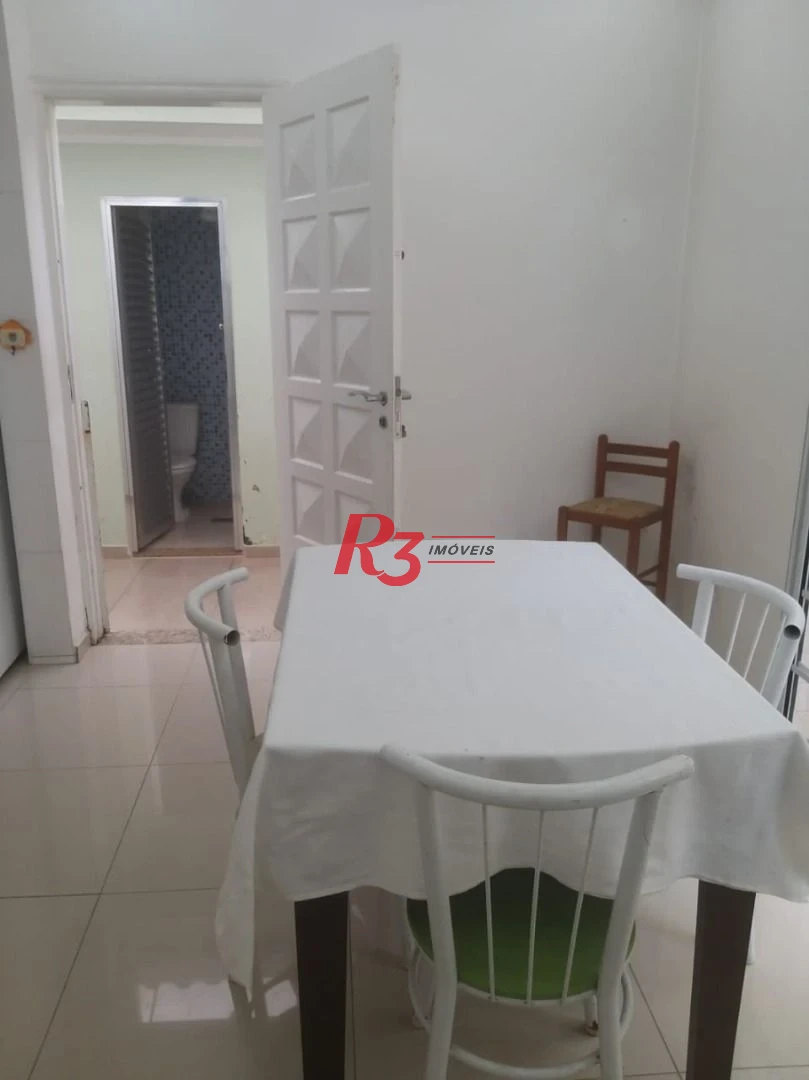 Sobrado com 4 dormitórios à venda, 180 m² por R$ 1.580.000,00 - Boqueirão - Santos/SP