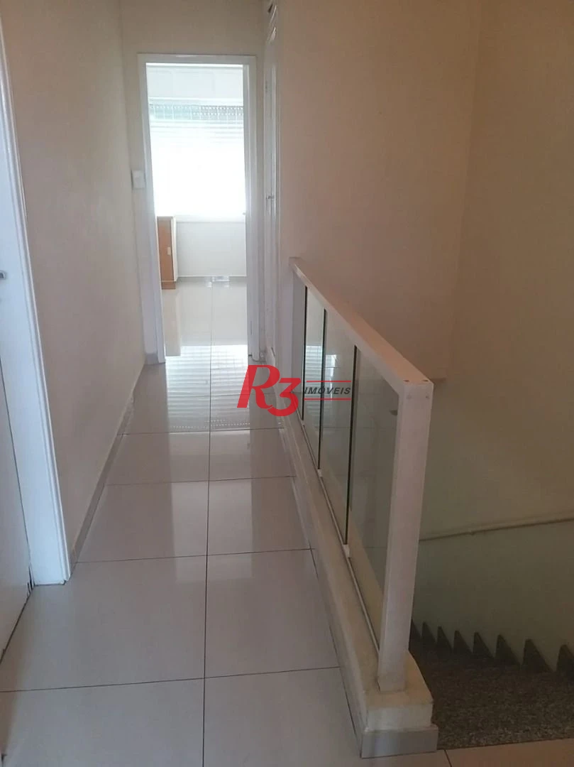 Sobrado com 4 dormitórios à venda, 180 m² por R$ 1.580.000,00 - Boqueirão - Santos/SP