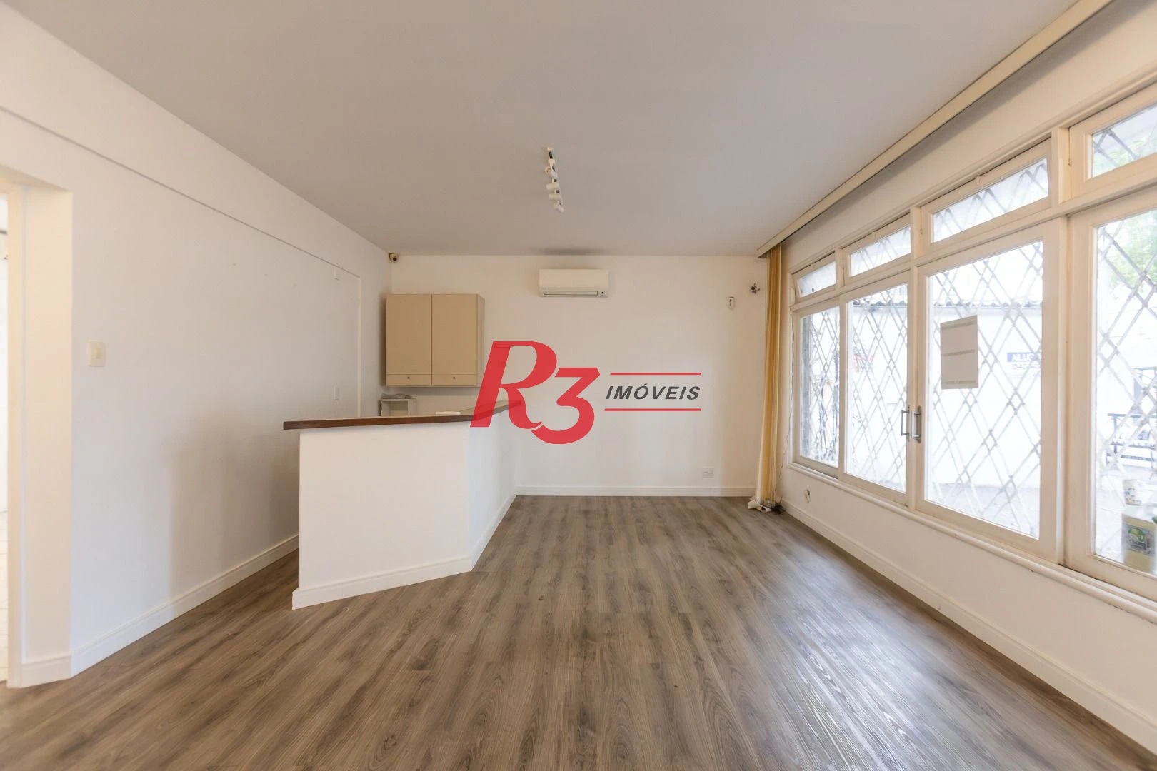 Casa, 354 m² - venda por R$ 5.000.000,00 ou aluguel por R$ 30.000,01/mês - Boqueirão - Santos/SP