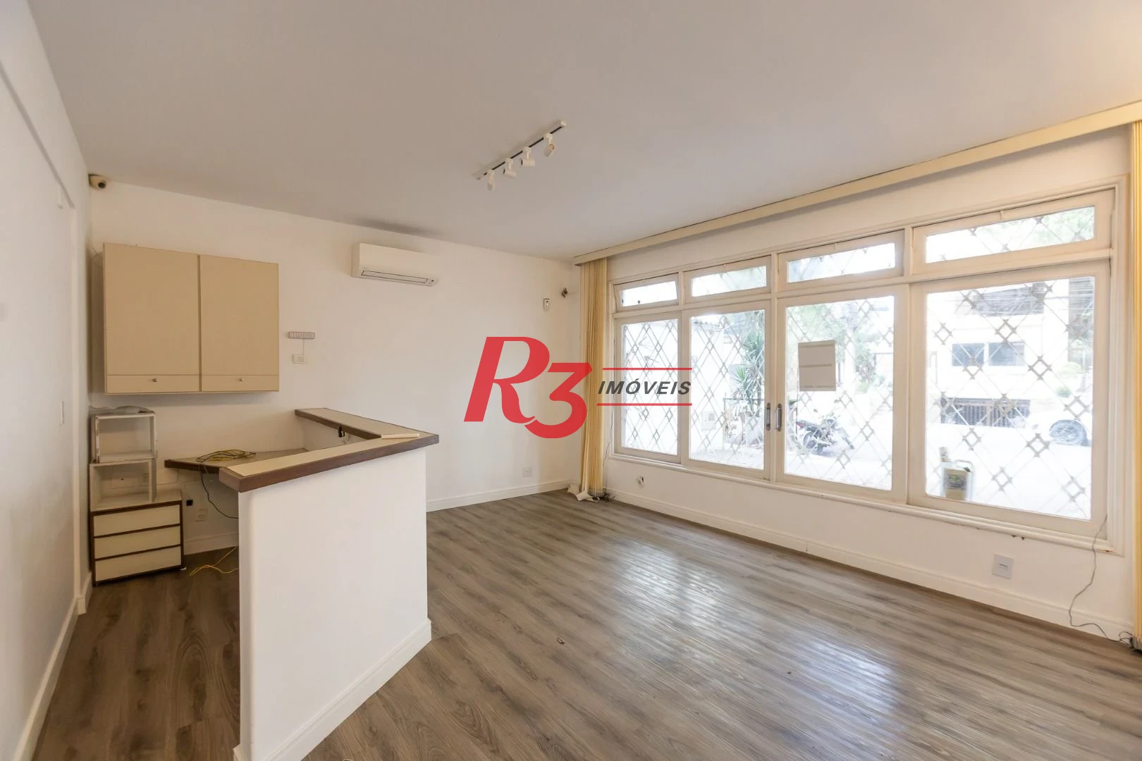 Casa, 354 m² - venda por R$ 5.000.000,00 ou aluguel por R$ 30.000,01/mês - Boqueirão - Santos/SP