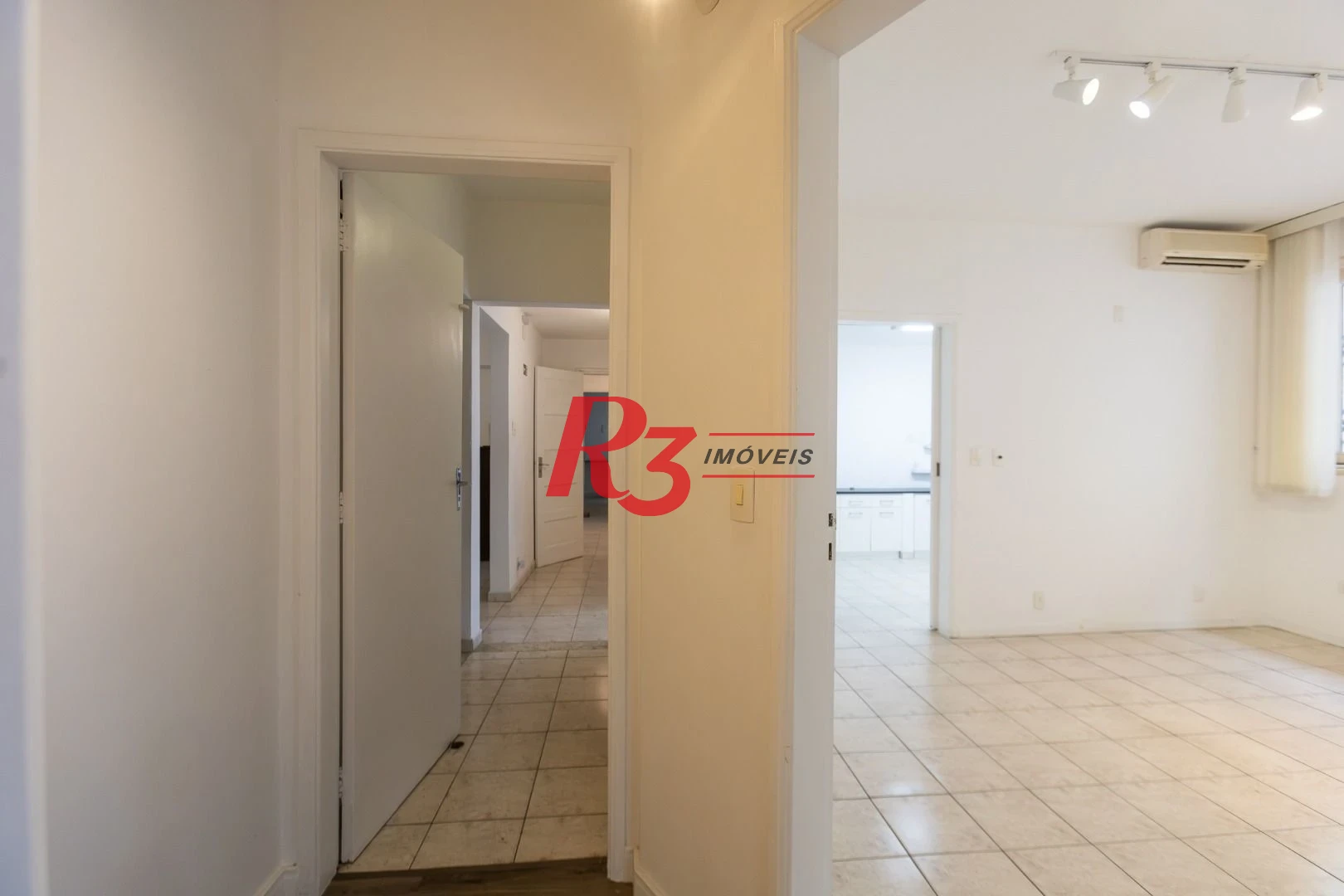 Casa, 354 m² - venda por R$ 5.000.000,00 ou aluguel por R$ 30.000,01/mês - Boqueirão - Santos/SP