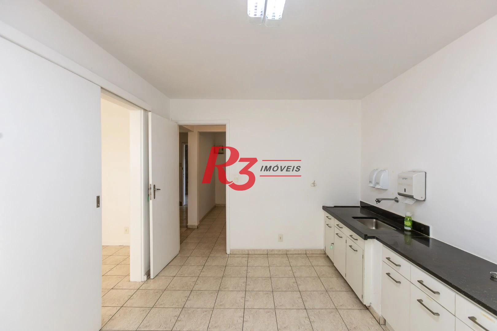Casa, 354 m² - venda por R$ 5.000.000,00 ou aluguel por R$ 30.000,01/mês - Boqueirão - Santos/SP