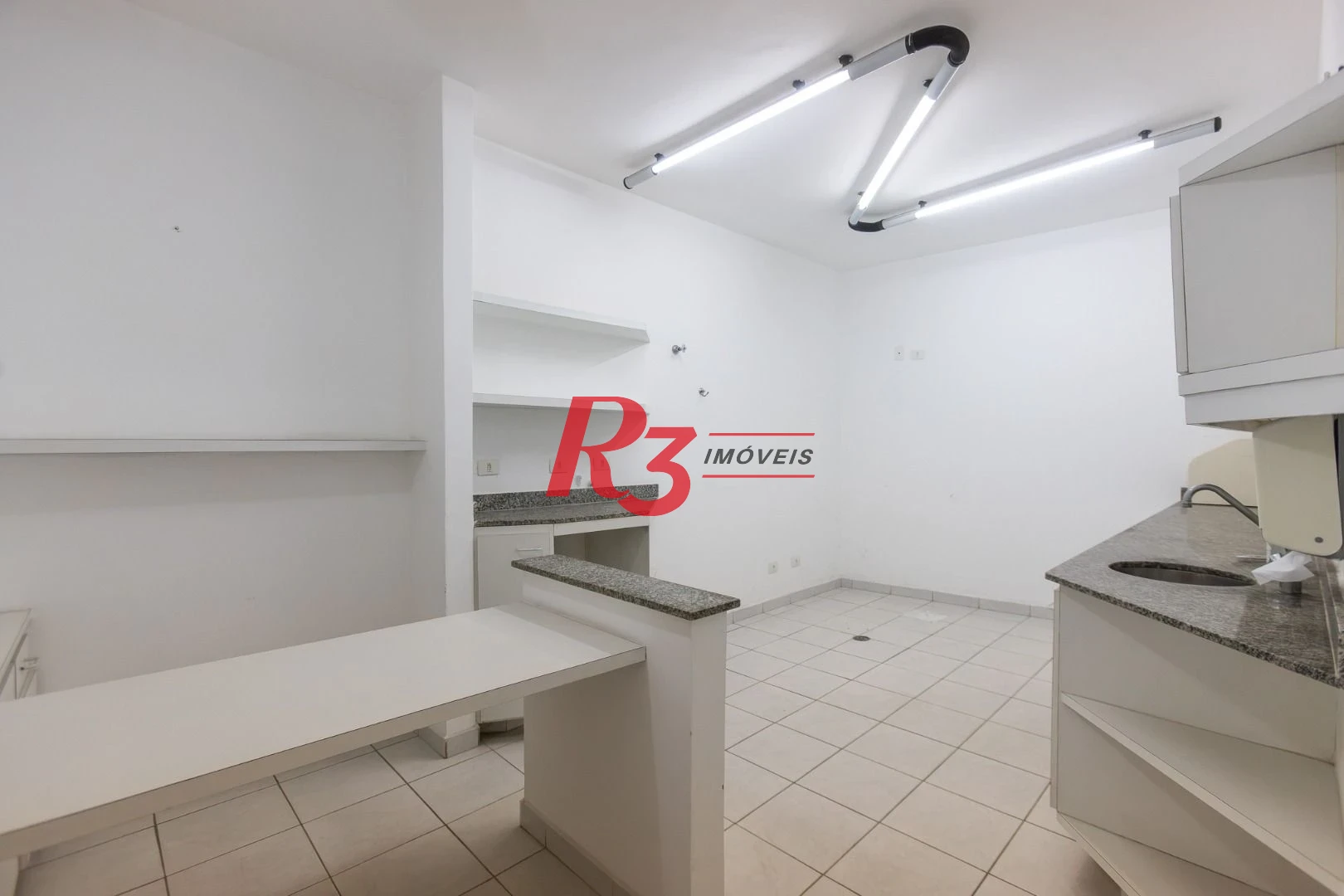 Casa, 354 m² - venda por R$ 5.000.000,00 ou aluguel por R$ 30.000,01/mês - Boqueirão - Santos/SP