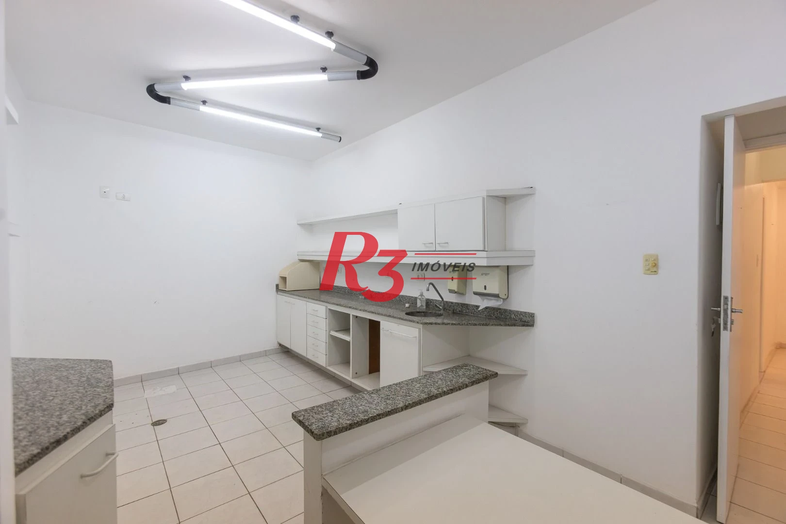 Casa, 354 m² - venda por R$ 5.000.000,00 ou aluguel por R$ 30.000,01/mês - Boqueirão - Santos/SP