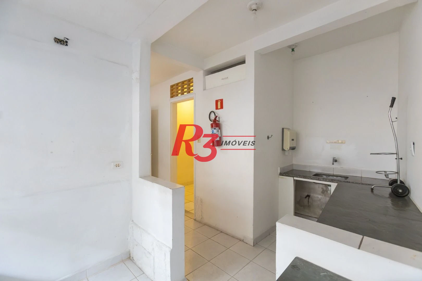 Casa, 354 m² - venda por R$ 5.000.000,00 ou aluguel por R$ 30.000,01/mês - Boqueirão - Santos/SP