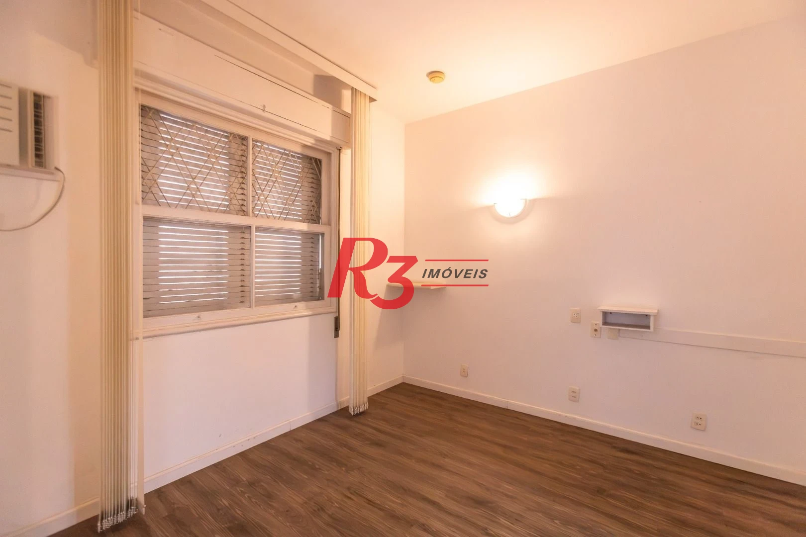 Casa, 354 m² - venda por R$ 5.000.000,00 ou aluguel por R$ 30.000,01/mês - Boqueirão - Santos/SP
