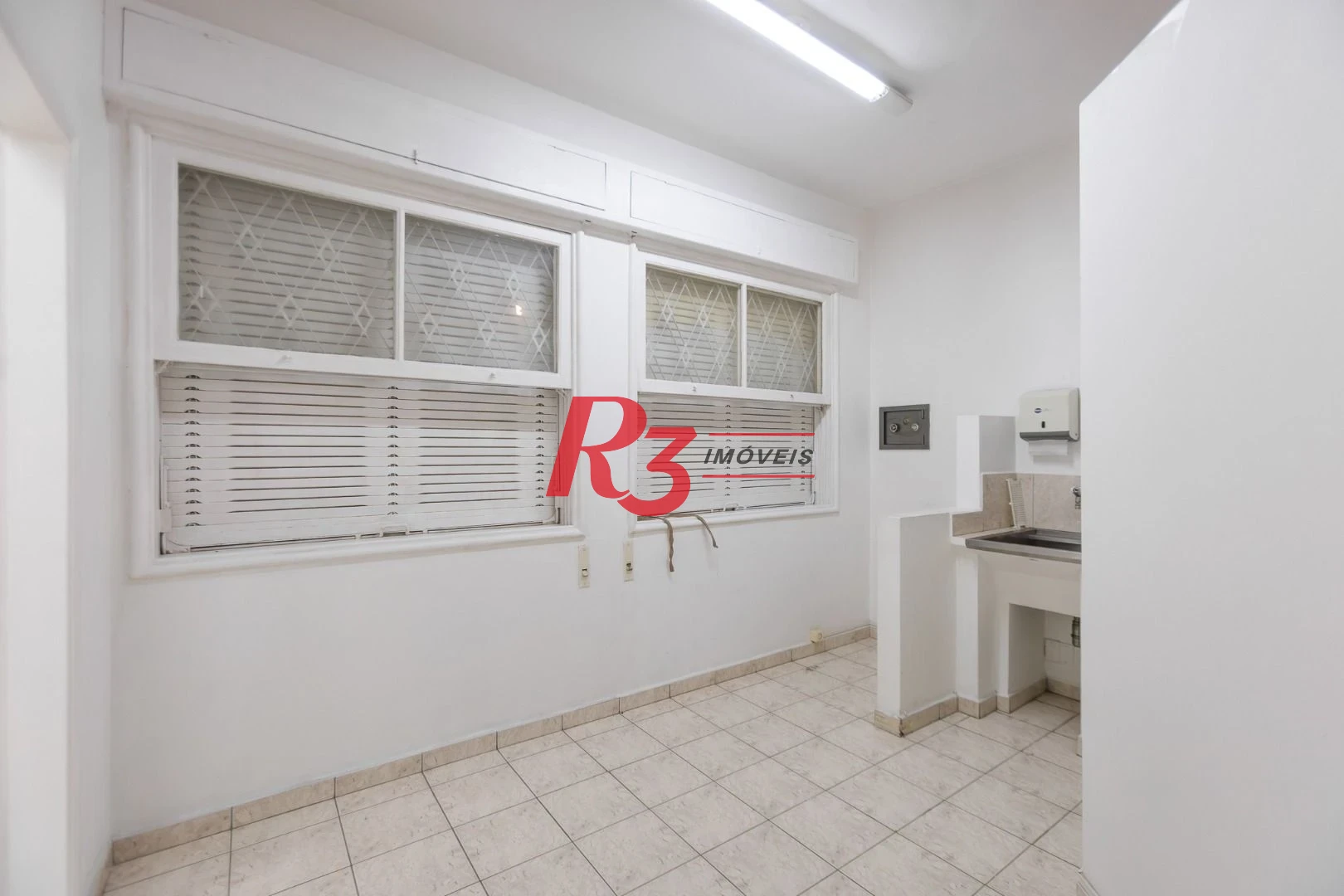 Casa, 354 m² - venda por R$ 5.000.000,00 ou aluguel por R$ 30.000,01/mês - Boqueirão - Santos/SP