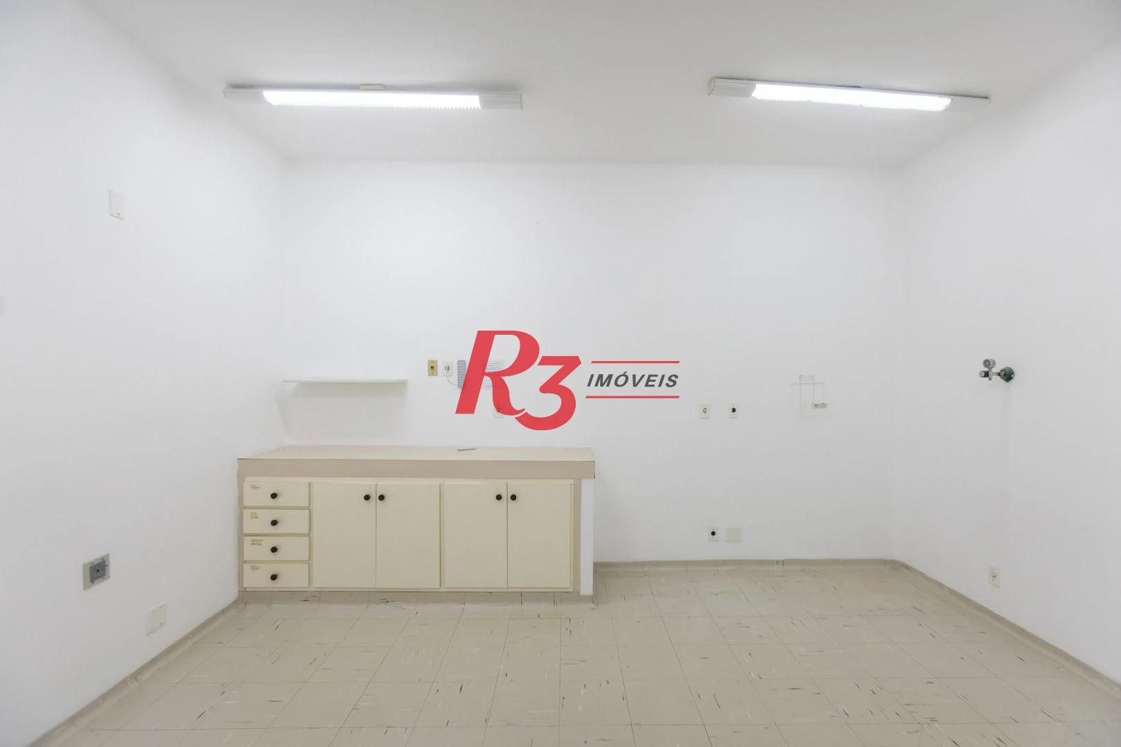 Casa, 354 m² - venda por R$ 5.000.000,00 ou aluguel por R$ 30.000,01/mês - Boqueirão - Santos/SP