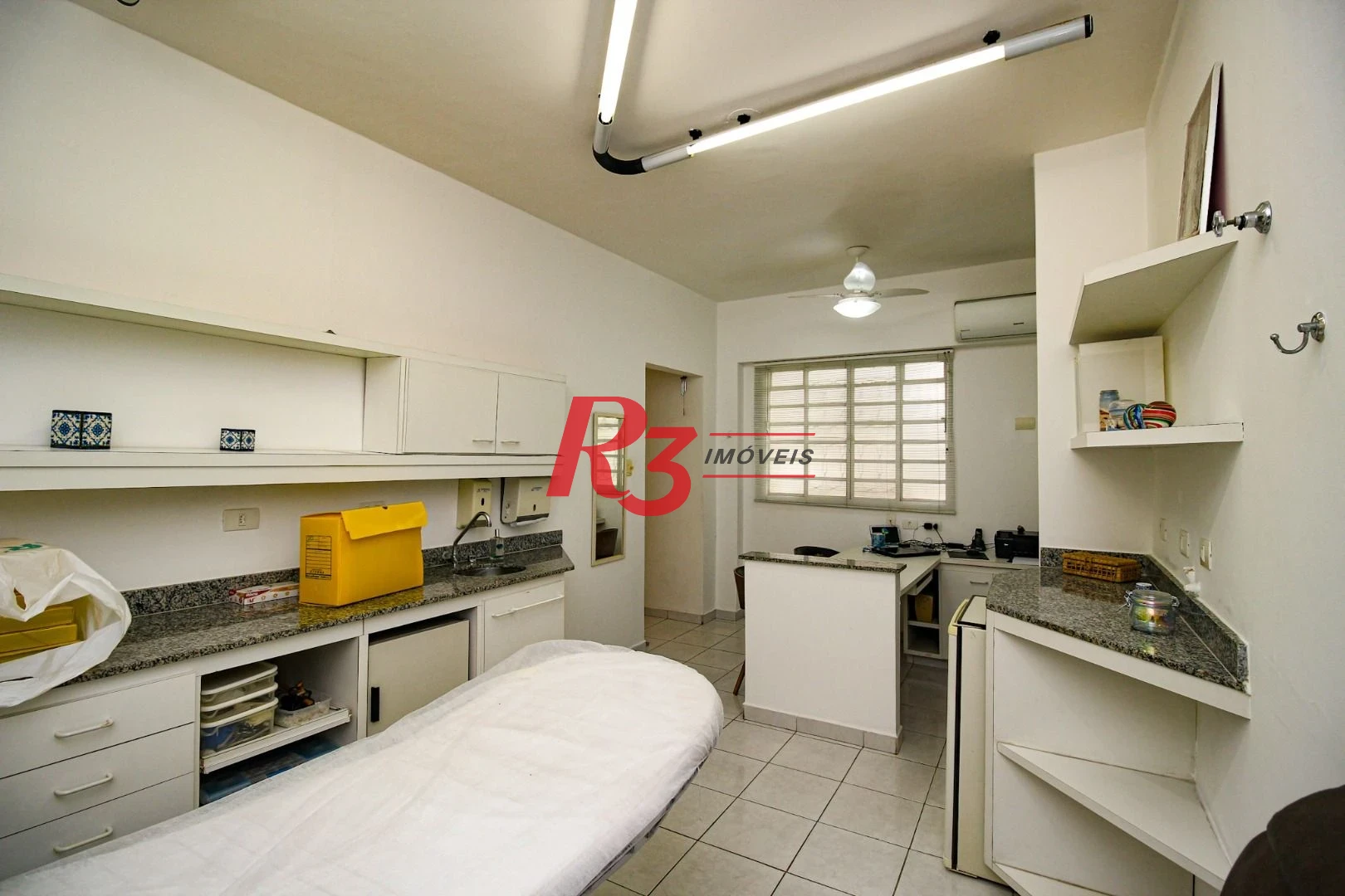 Casa para alugar, 354 m² por R$ 29.500,00/mês - Boqueirão - Santos/SP