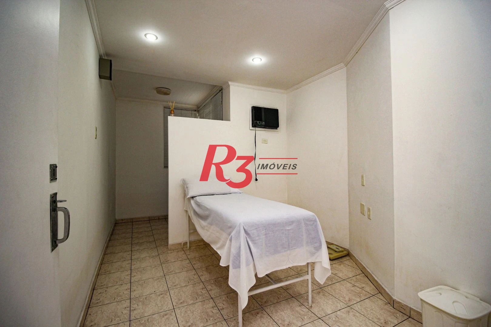 Casa para alugar, 354 m² por R$ 29.500,00/mês - Boqueirão - Santos/SP