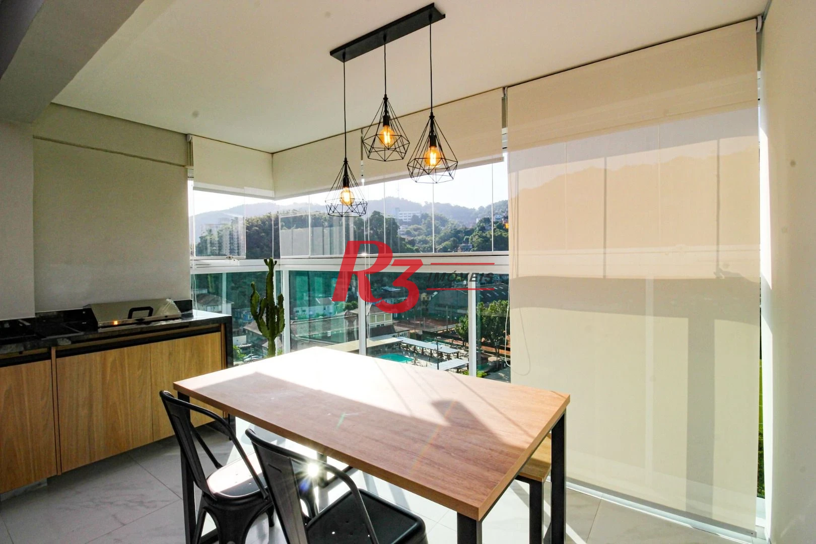Apartamento com 1 dormitório para alugar, 48 m² por R$ 4.000,00/mês - José Menino - Santos/SP