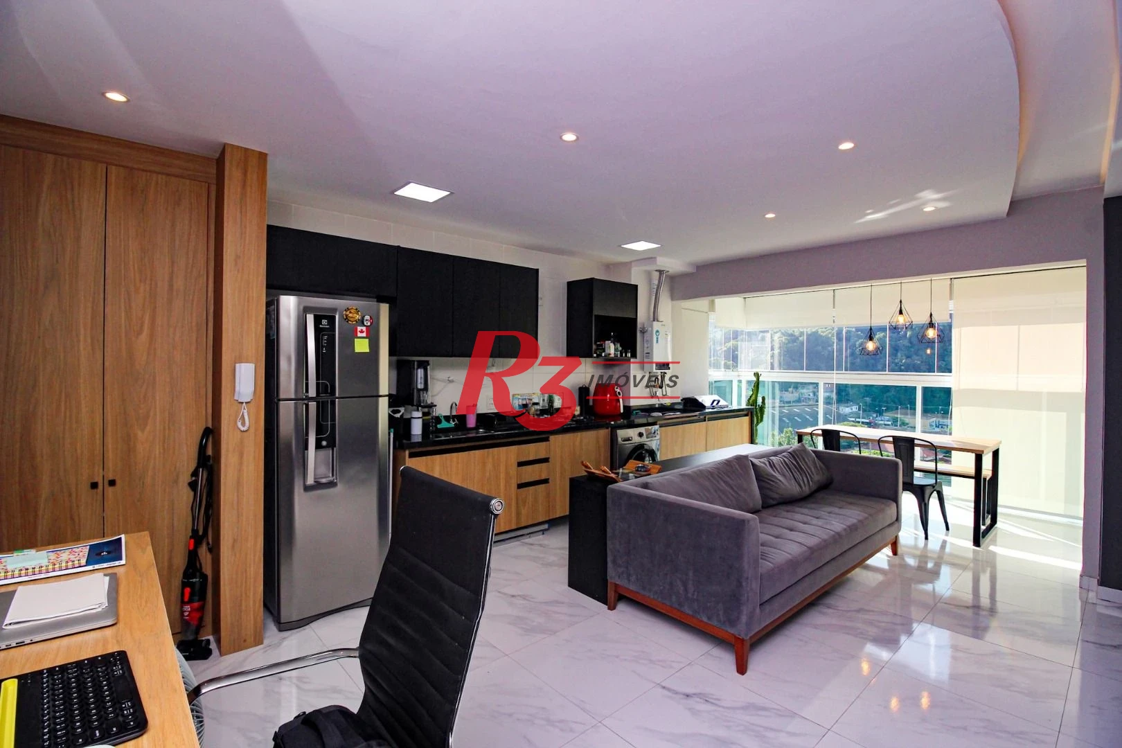Apartamento com 1 dormitório para alugar, 48 m² por R$ 4.000,00/mês - José Menino - Santos/SP