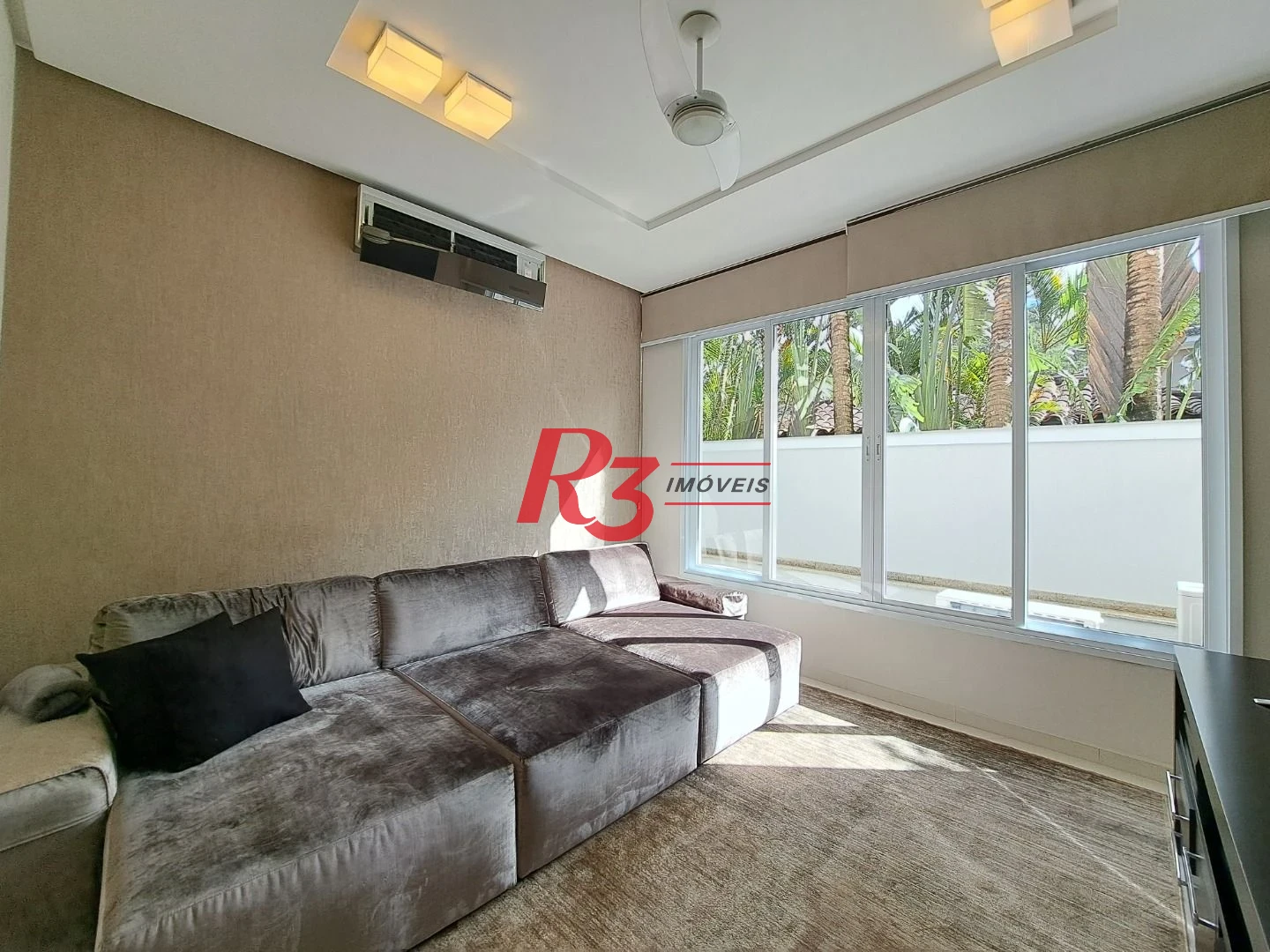 Maravilhosa casa no condomínio Granville Enseada Guarujá