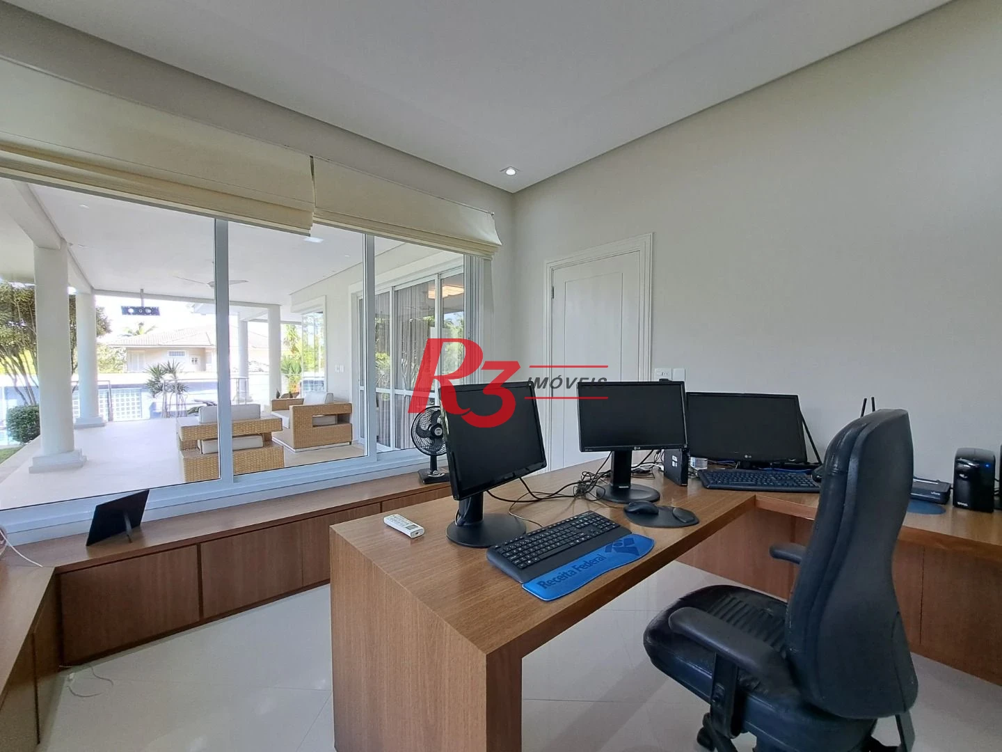 Maravilhosa casa no condomínio Granville Enseada Guarujá