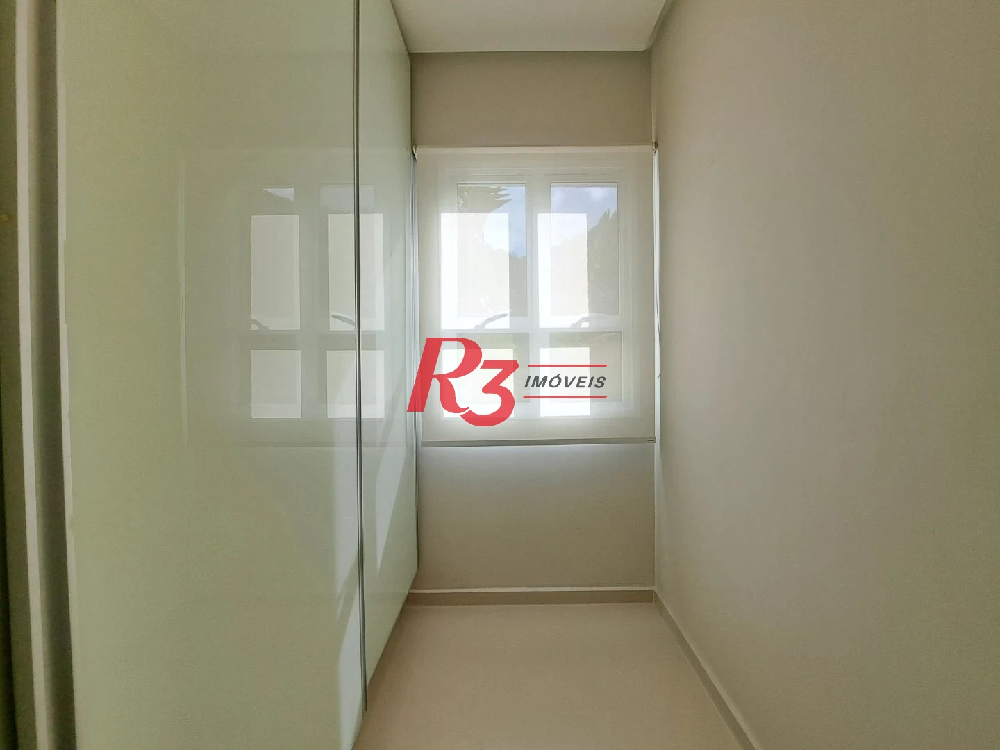 Maravilhosa casa no condomínio Granville Enseada Guarujá