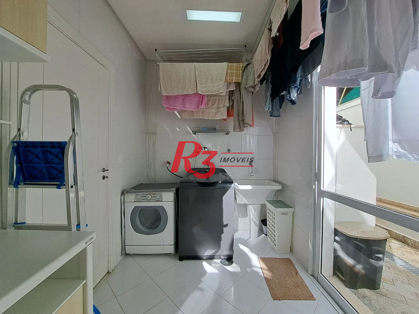 Maravilhosa casa no condomínio Granville Enseada Guarujá