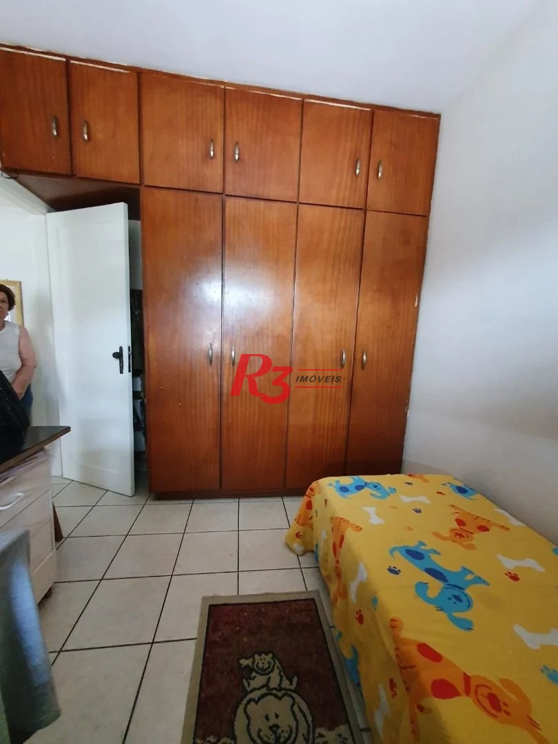 Oportunidade ,apartamento 3 dormitórios em prédio perto da Unisantos
