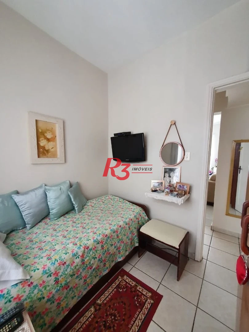 Oportunidade ,apartamento 3 dormitórios em prédio perto da Unisantos