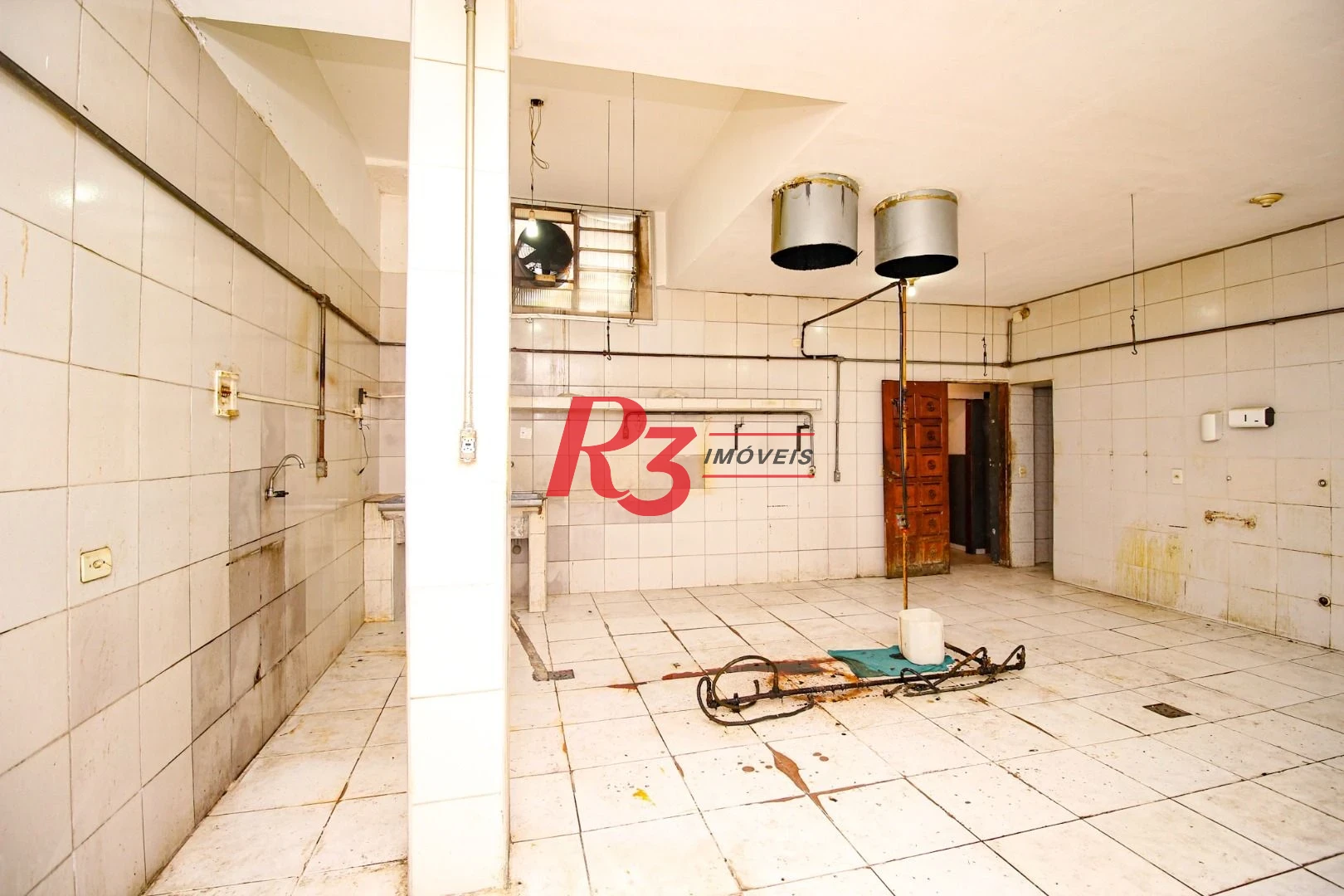 Loja para alugar, 378 m² por R$ 11.440,00/mês - Boqueirão - Santos/SP