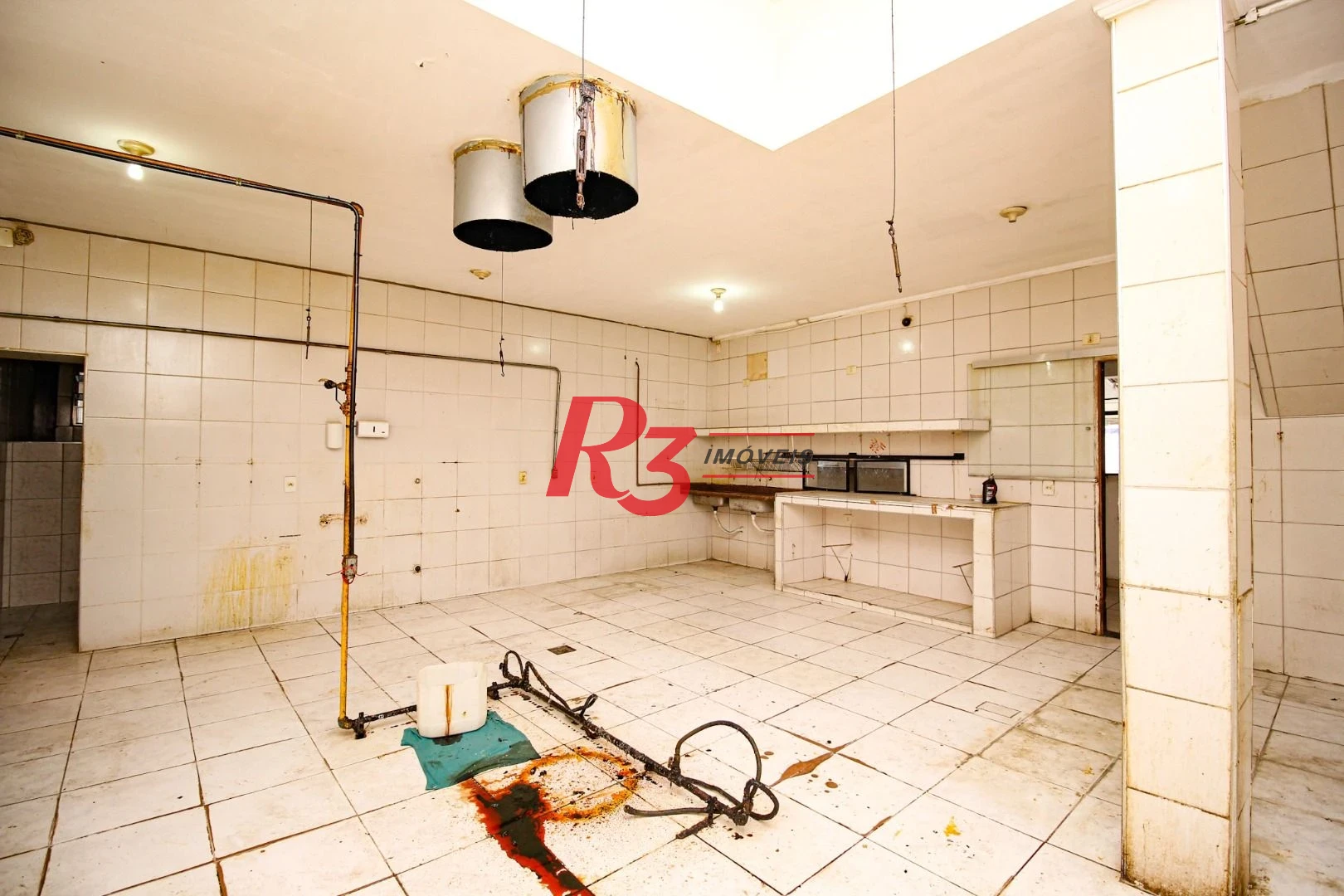 Loja para alugar, 378 m² por R$ 11.440,00/mês - Boqueirão - Santos/SP