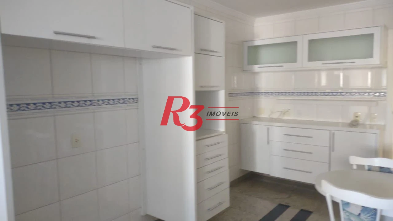 Oportunidade para venda no Boqueirão, Cobertura com 3 suítes, e 4 vagas