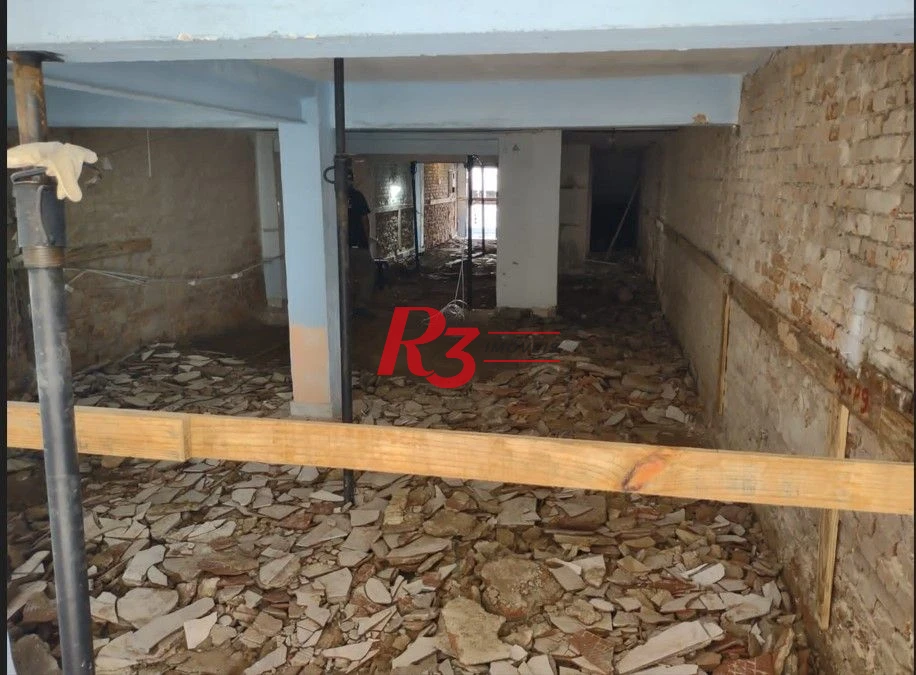 Terreno à venda, 150 m² por R$ 800.000,00 - Marapé - Santos/SP