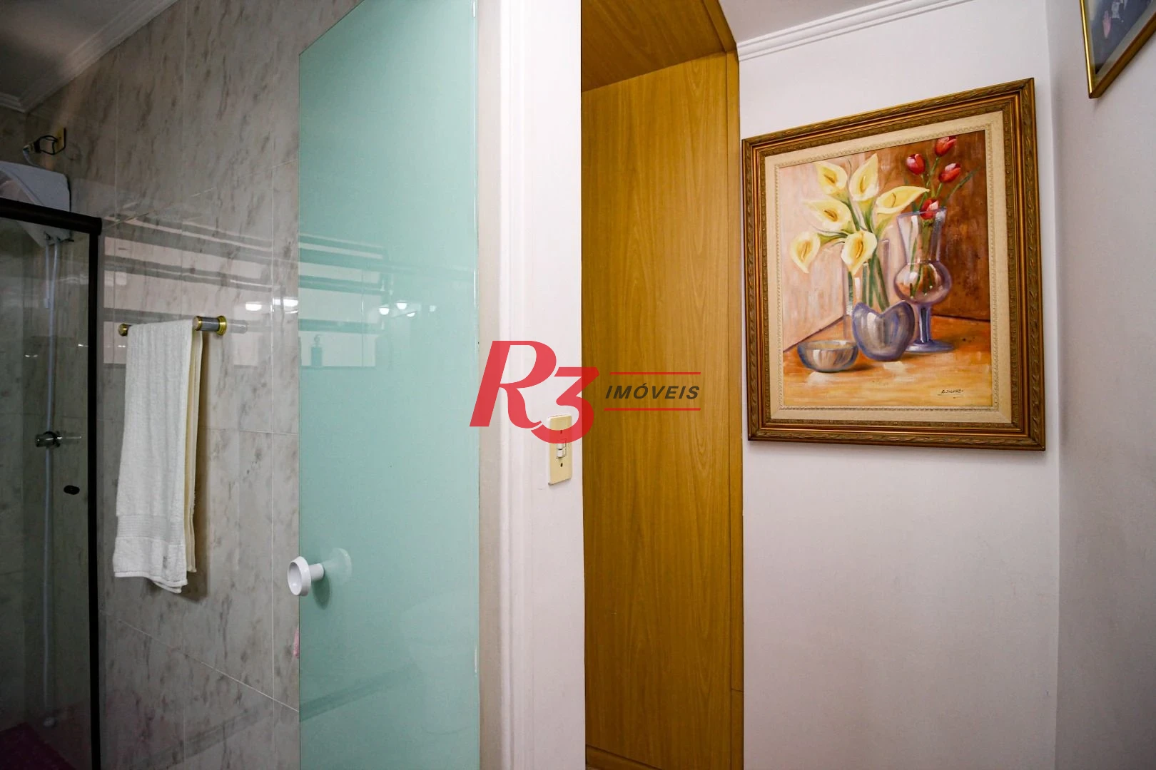 Apartamento com 2 quartos 2 suites, dep completa, 2 vagas