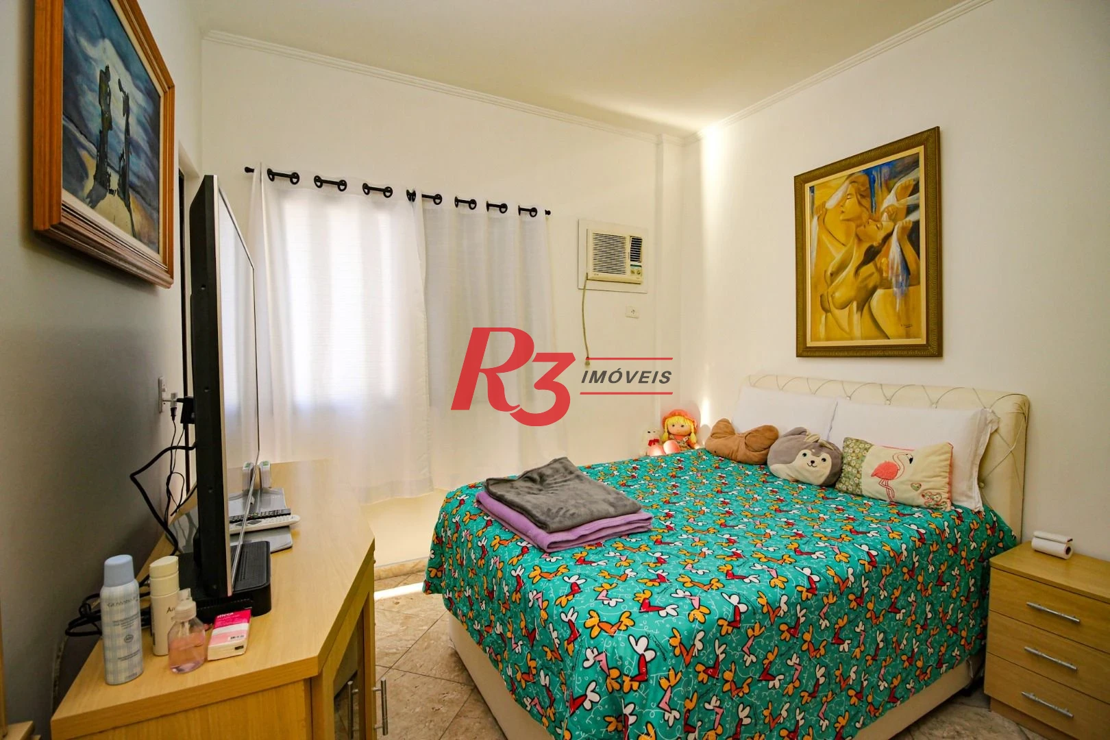 Apartamento com 2 quartos 2 suites, dep completa, 2 vagas