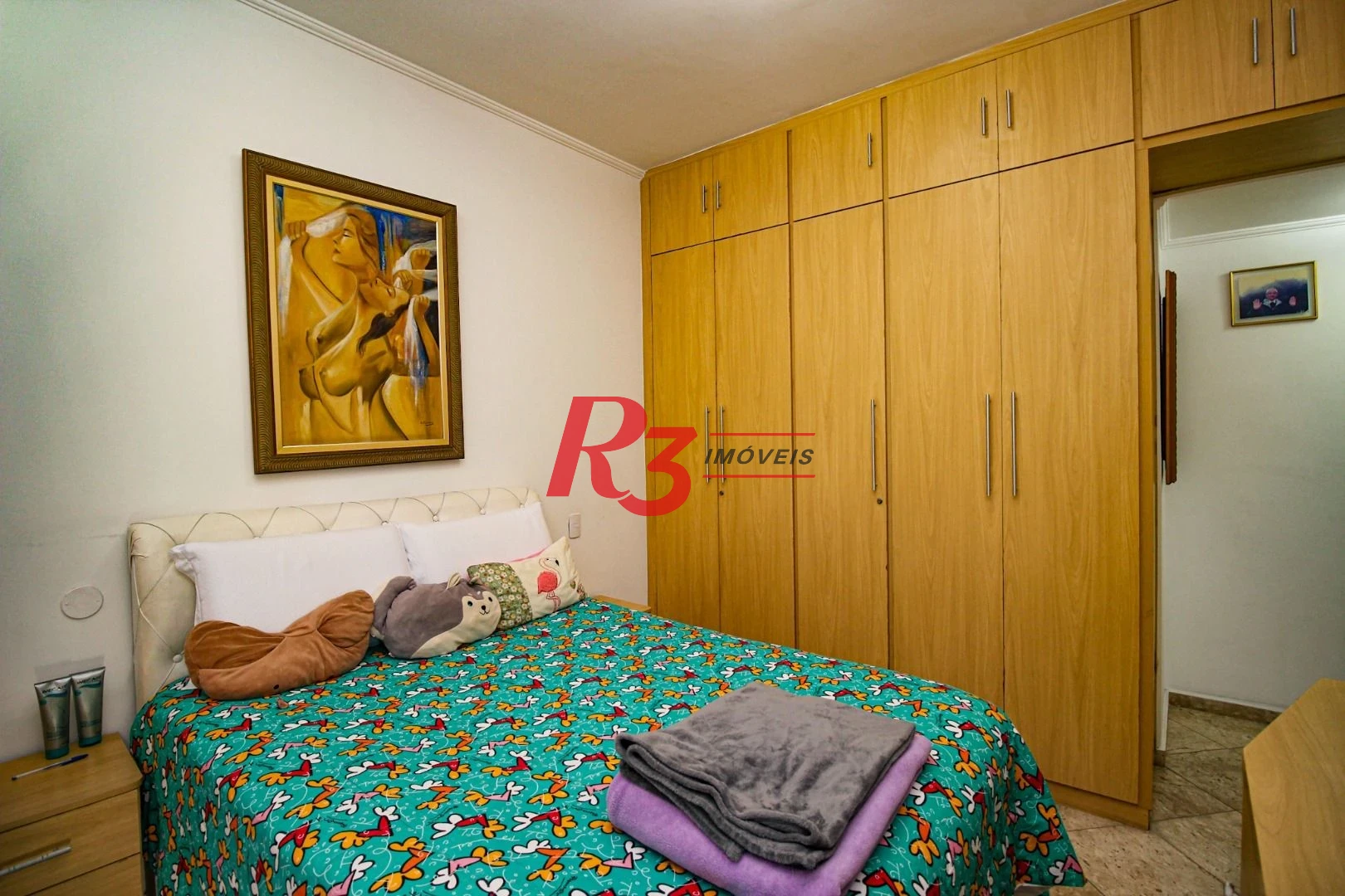 Apartamento com 2 quartos 2 suites, dep completa, 2 vagas