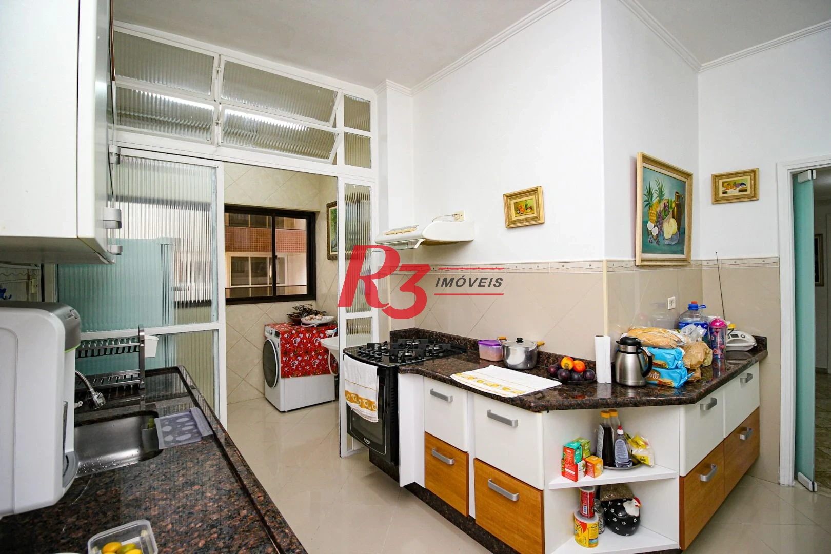 Apartamento com 2 quartos 2 suites, dep completa, 2 vagas