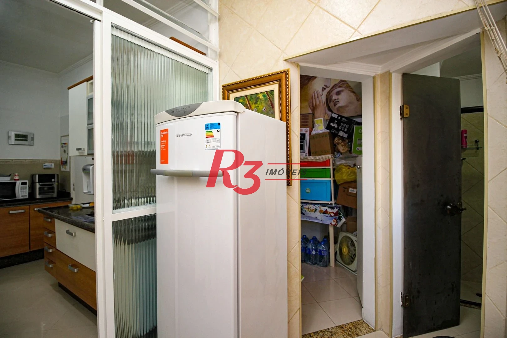 Apartamento com 2 quartos 2 suites, dep completa, 2 vagas