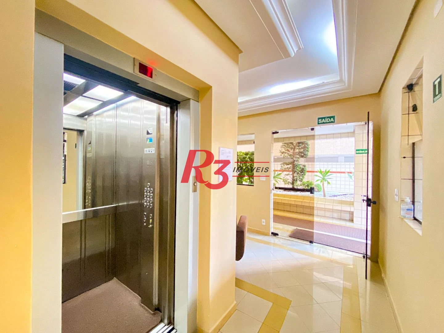 Apartamento com 2 quartos 2 suites, dep completa, 2 vagas