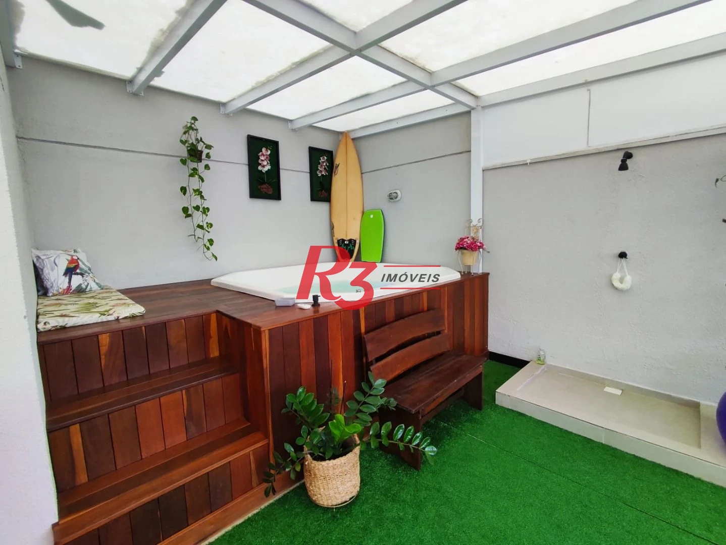 Apartamento Garden com 2 dormitórios à venda, 154 m² por R$ 1.379.000,00 - Campo Grande - Santos/SP
