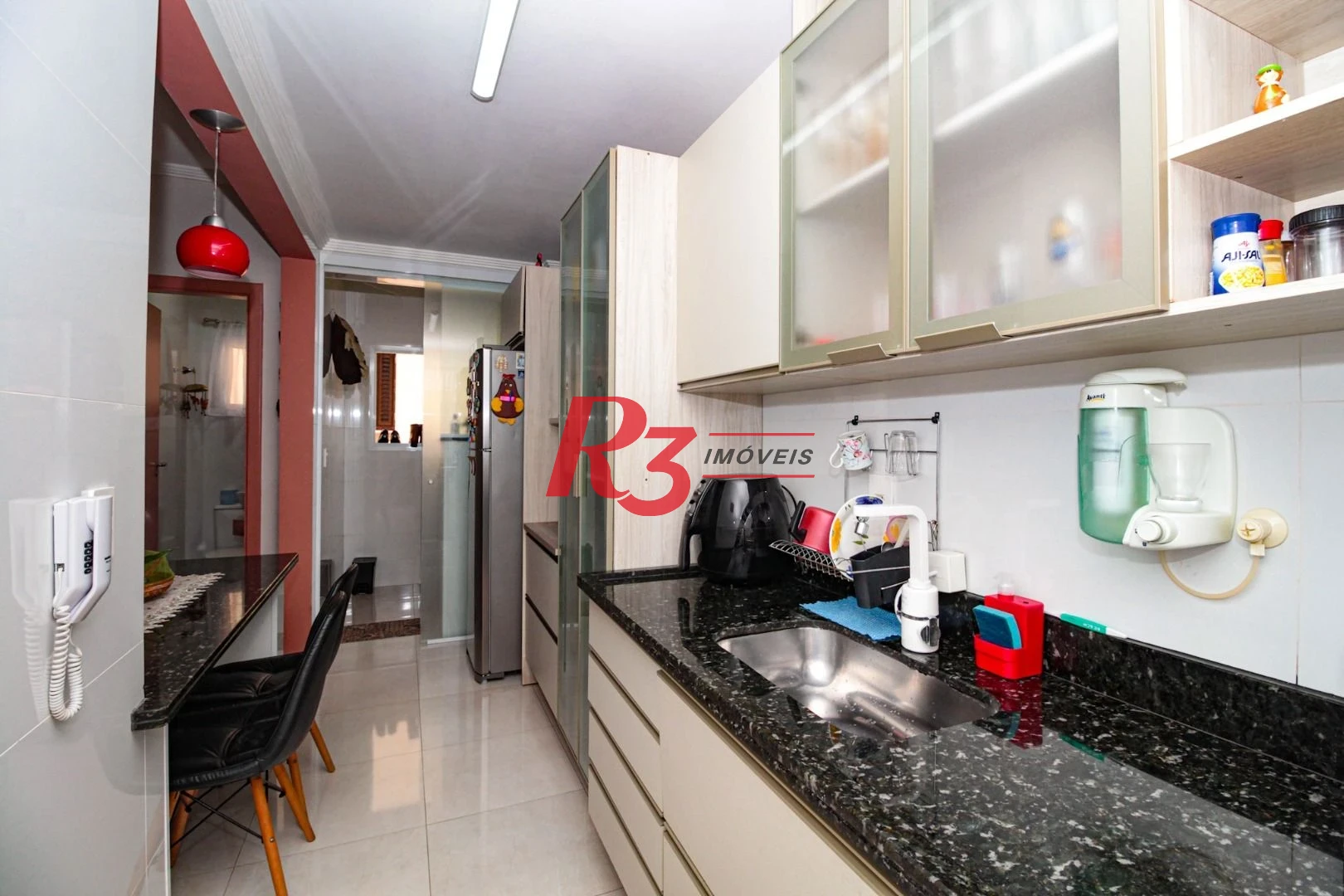 Casa com 2 dormitórios à venda, 100 m² por R$ 750.000,00 - Gonzaga - Santos/SP