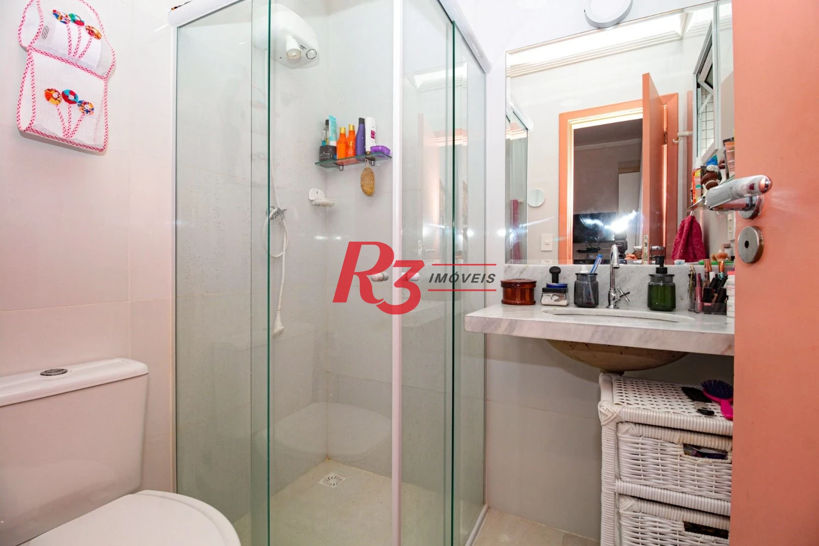Casa com 2 dormitórios à venda, 100 m² por R$ 750.000,00 - Gonzaga - Santos/SP