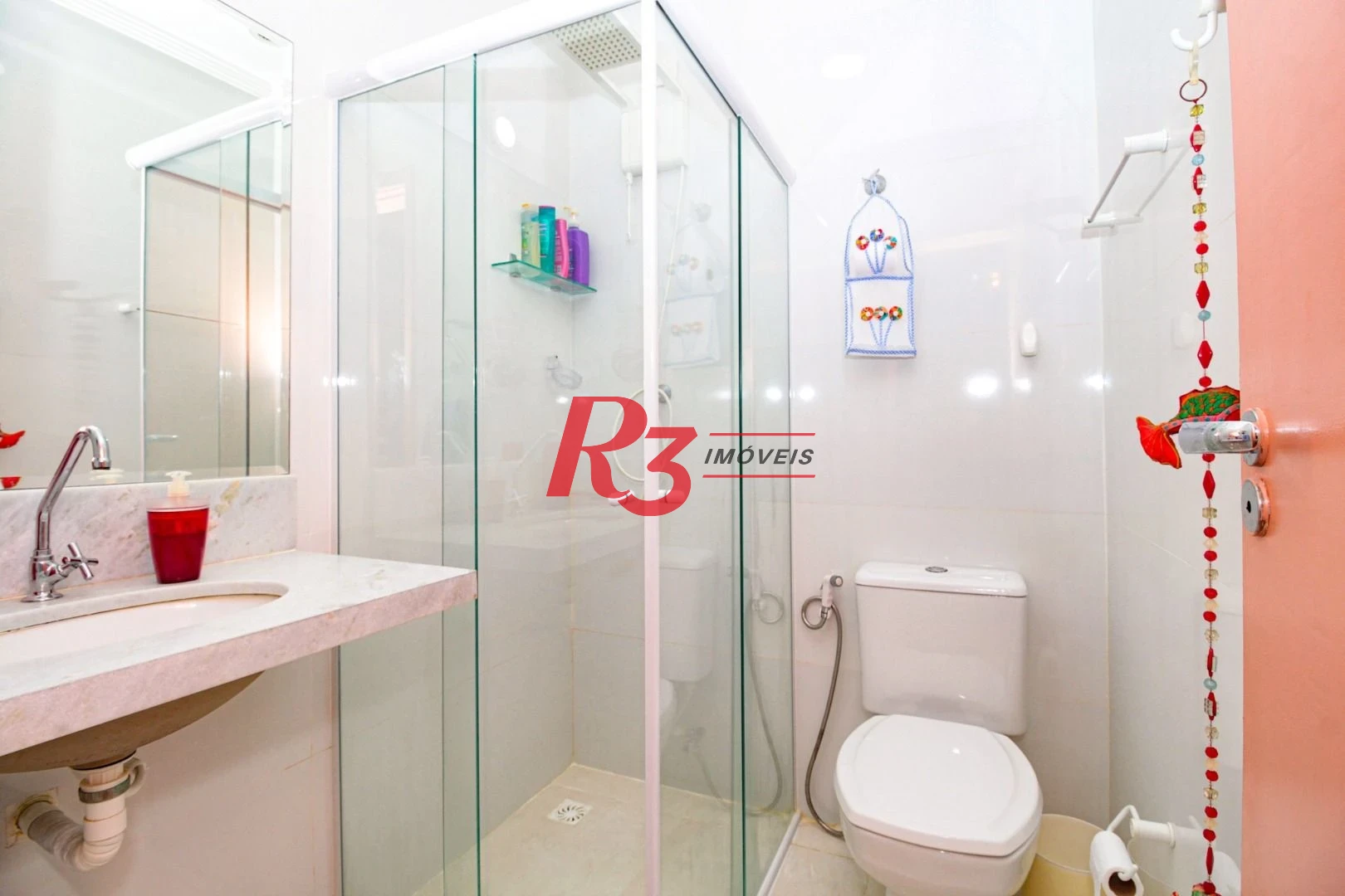 Casa com 2 dormitórios à venda, 100 m² por R$ 750.000,00 - Gonzaga - Santos/SP