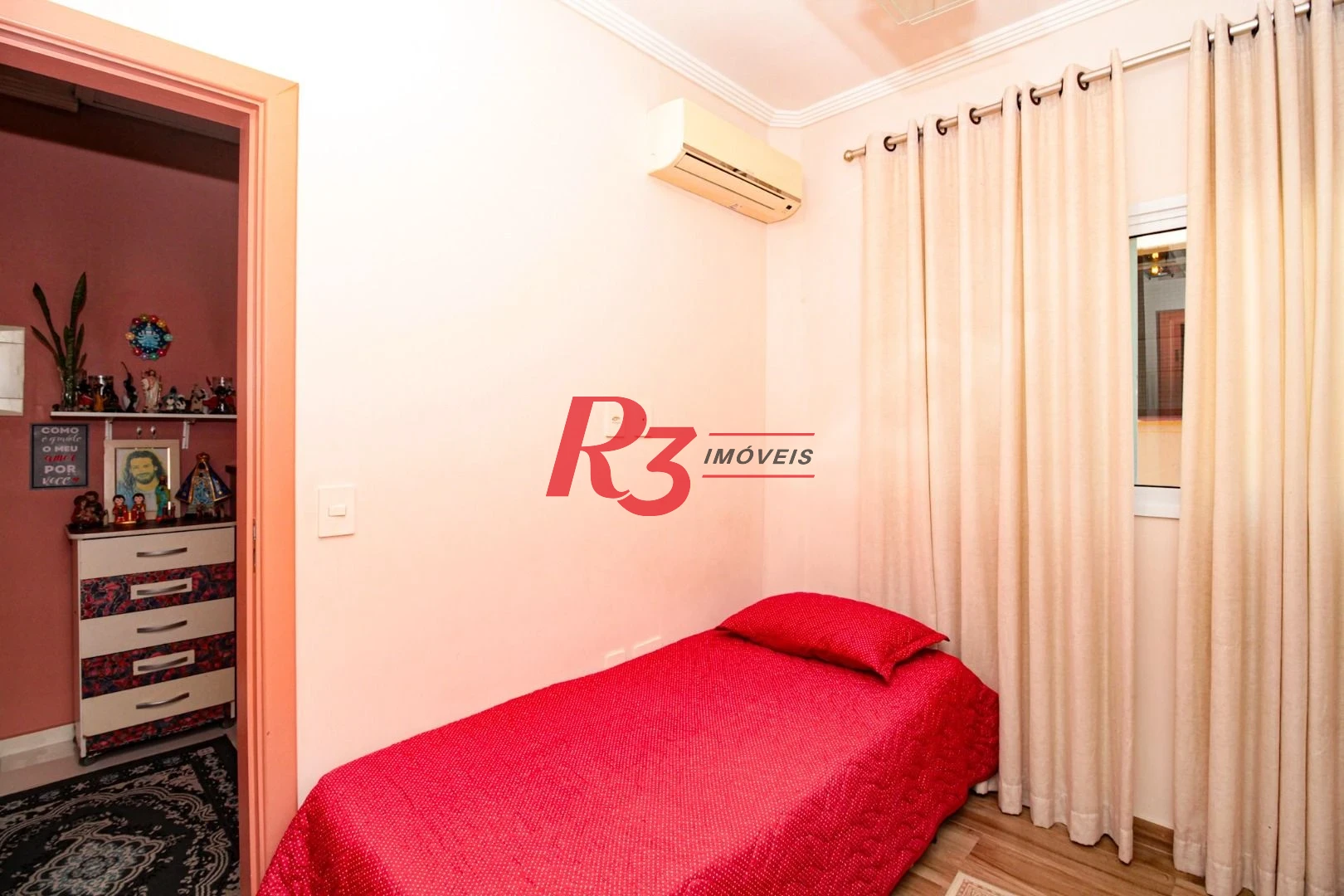 Casa com 2 dormitórios à venda, 100 m² por R$ 750.000,00 - Gonzaga - Santos/SP