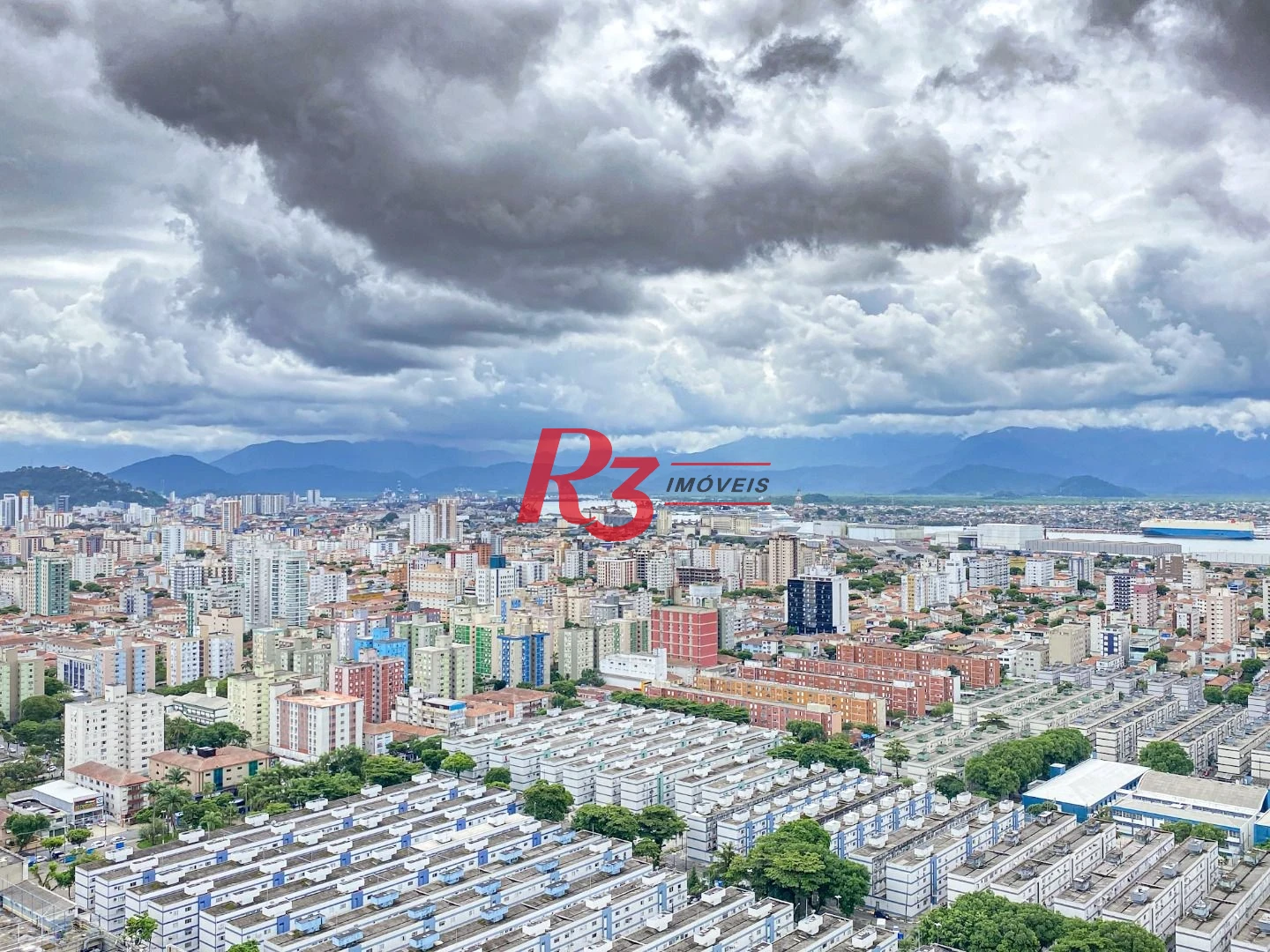 Apartamento com 1 dormitório à venda, 68 m² por R$ 1.200.000,00 - Aparecida - Santos/SP
