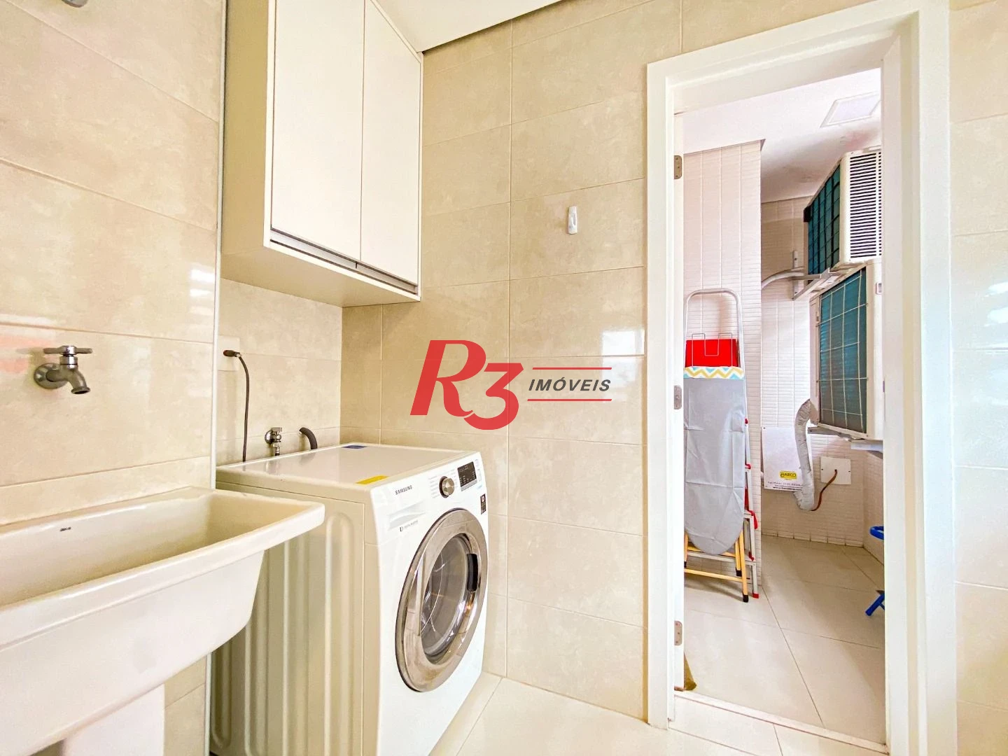 Apartamento com 1 dormitório à venda, 68 m² por R$ 1.200.000,00 - Aparecida - Santos/SP
