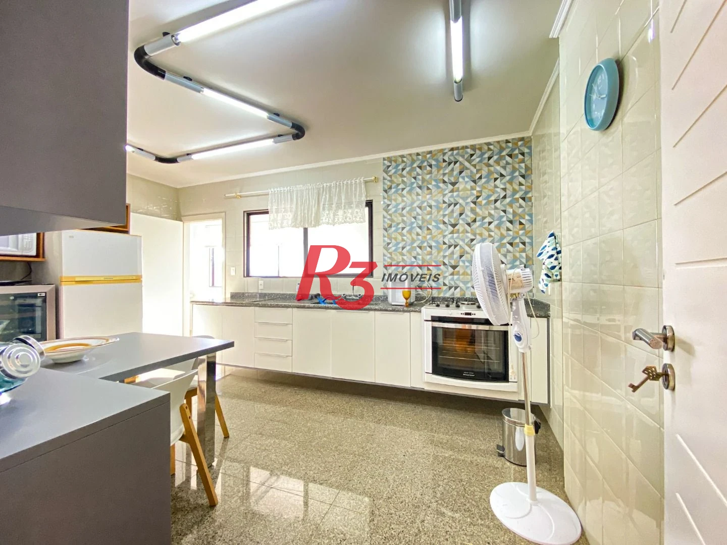 Cobertura à venda, 540 m² por R$ 4.400.000,00 - Ponta da Praia - Santos/SP