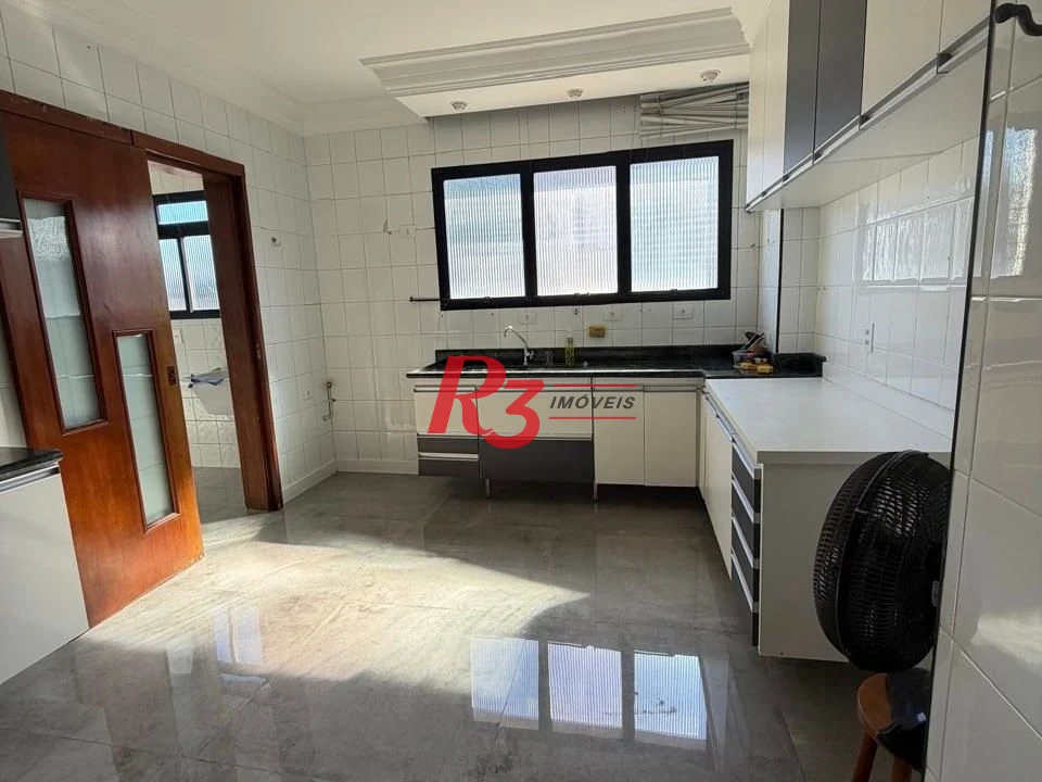 Apartamento para alugar, 100 m² por R$ 4.950,00/mês - Marapé - Santos/SP