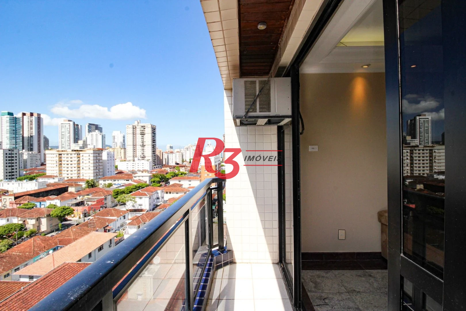 Apartamento para alugar, 100 m² por R$ 4.950,00/mês - Marapé - Santos/SP