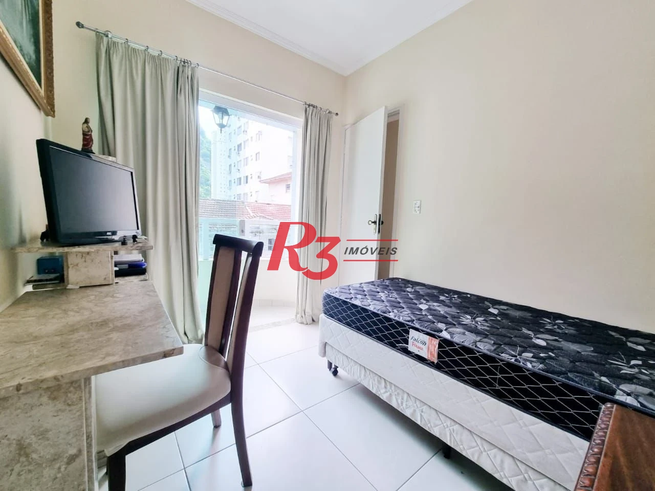 Oportunidade Única com 3 suítes e 131m²