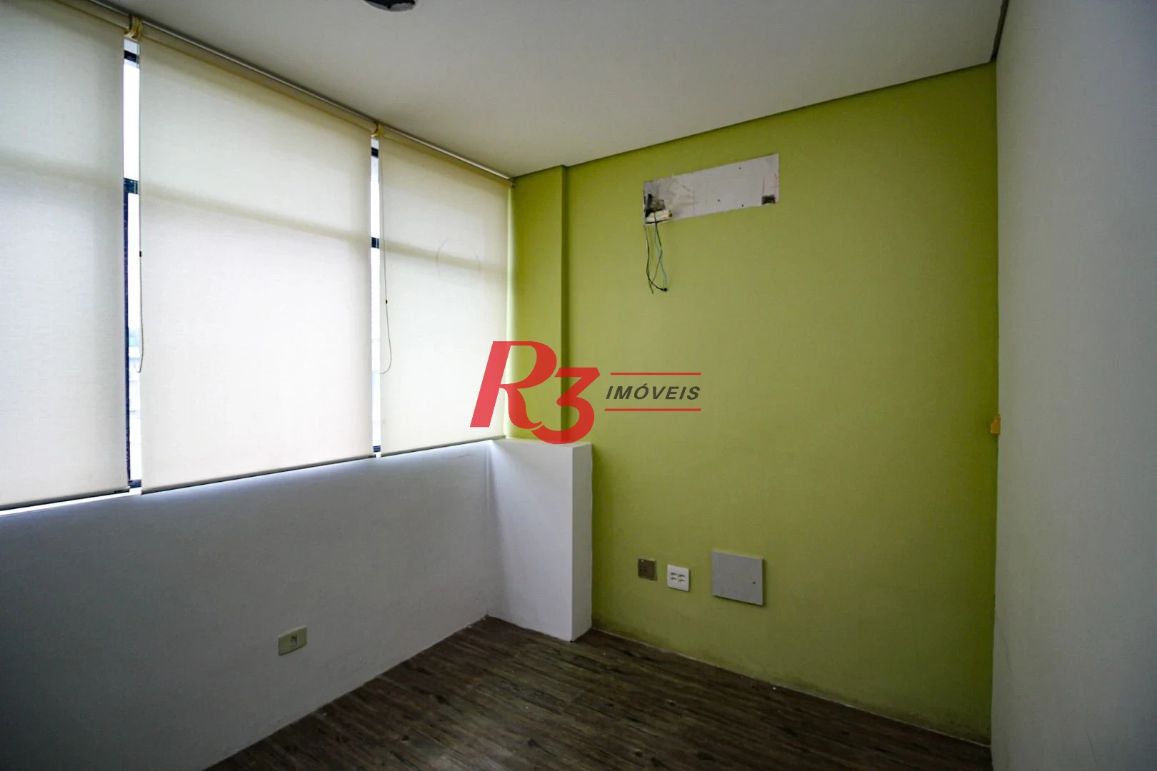 Conjunto à venda, 100 m² por R$ 583.000,00 - Gonzaga - Santos/SP