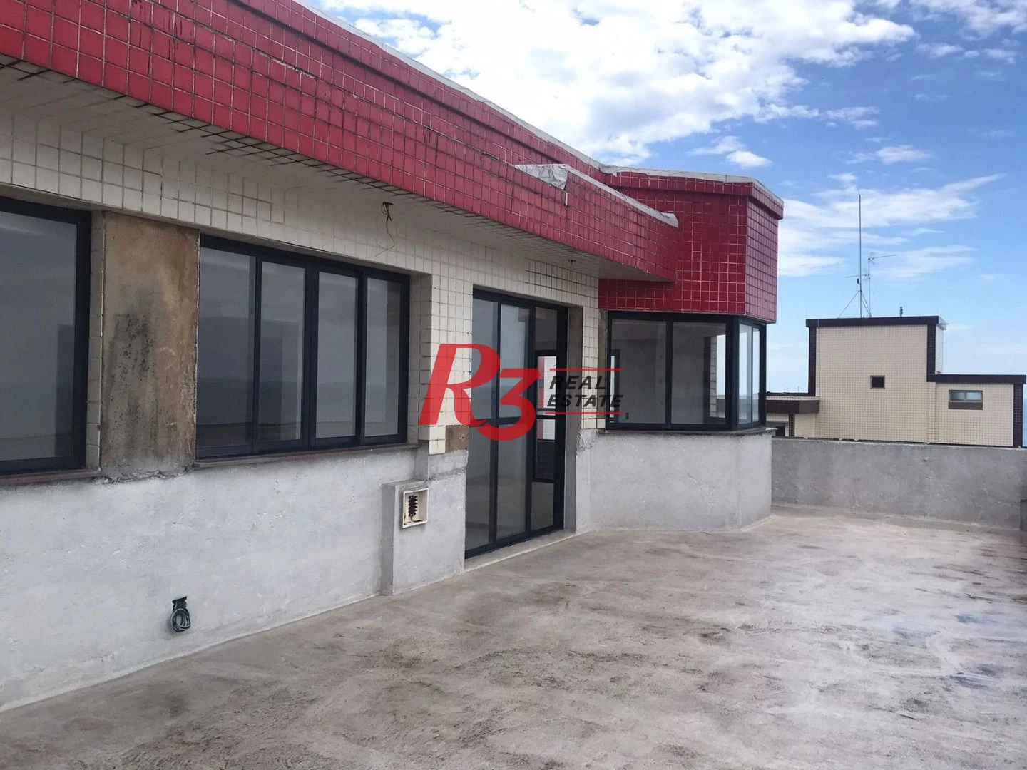 Cobertura com 4 dormitórios à venda, 230 m² - Vila Assunção - Praia Grande/SP